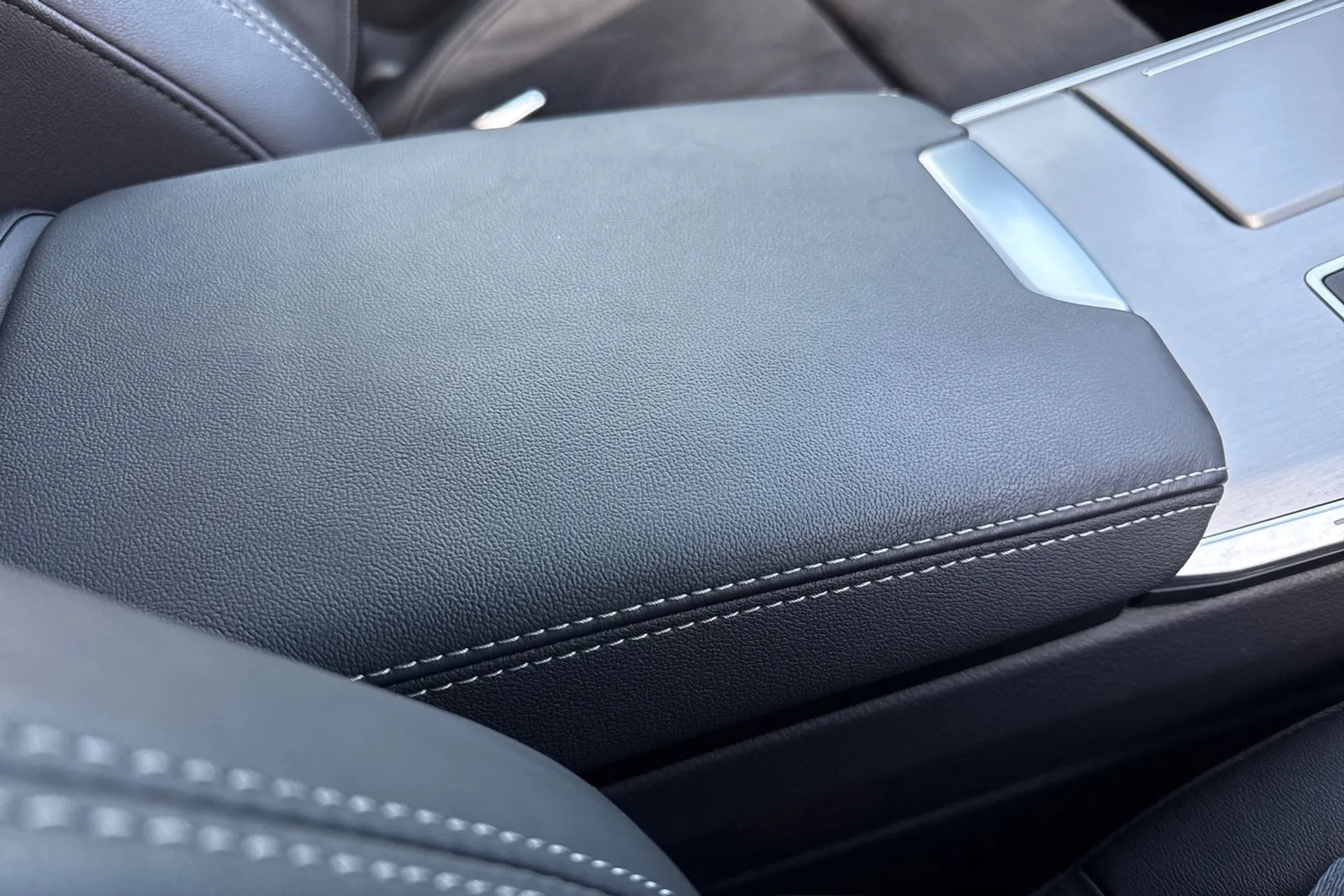 Audi A6 thumbnail image number 49