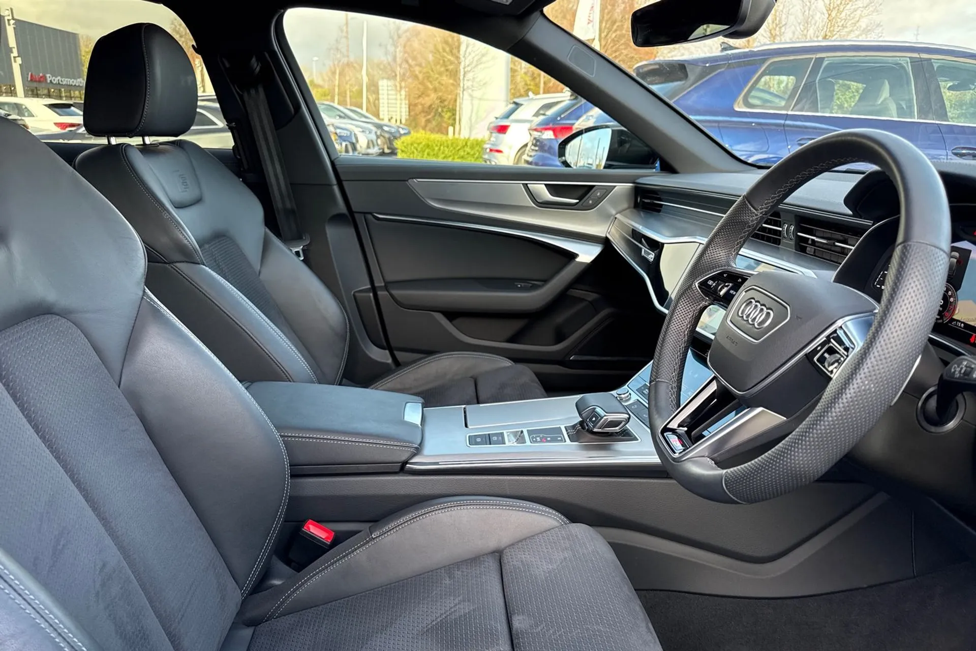 Audi A6 thumbnail image number 43