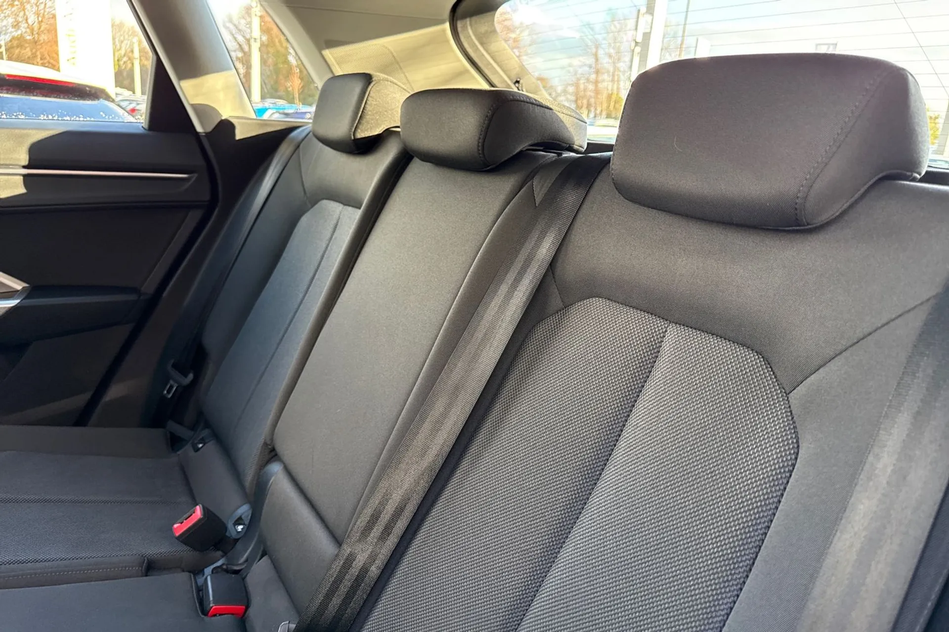 Audi Q3 thumbnail image number 46