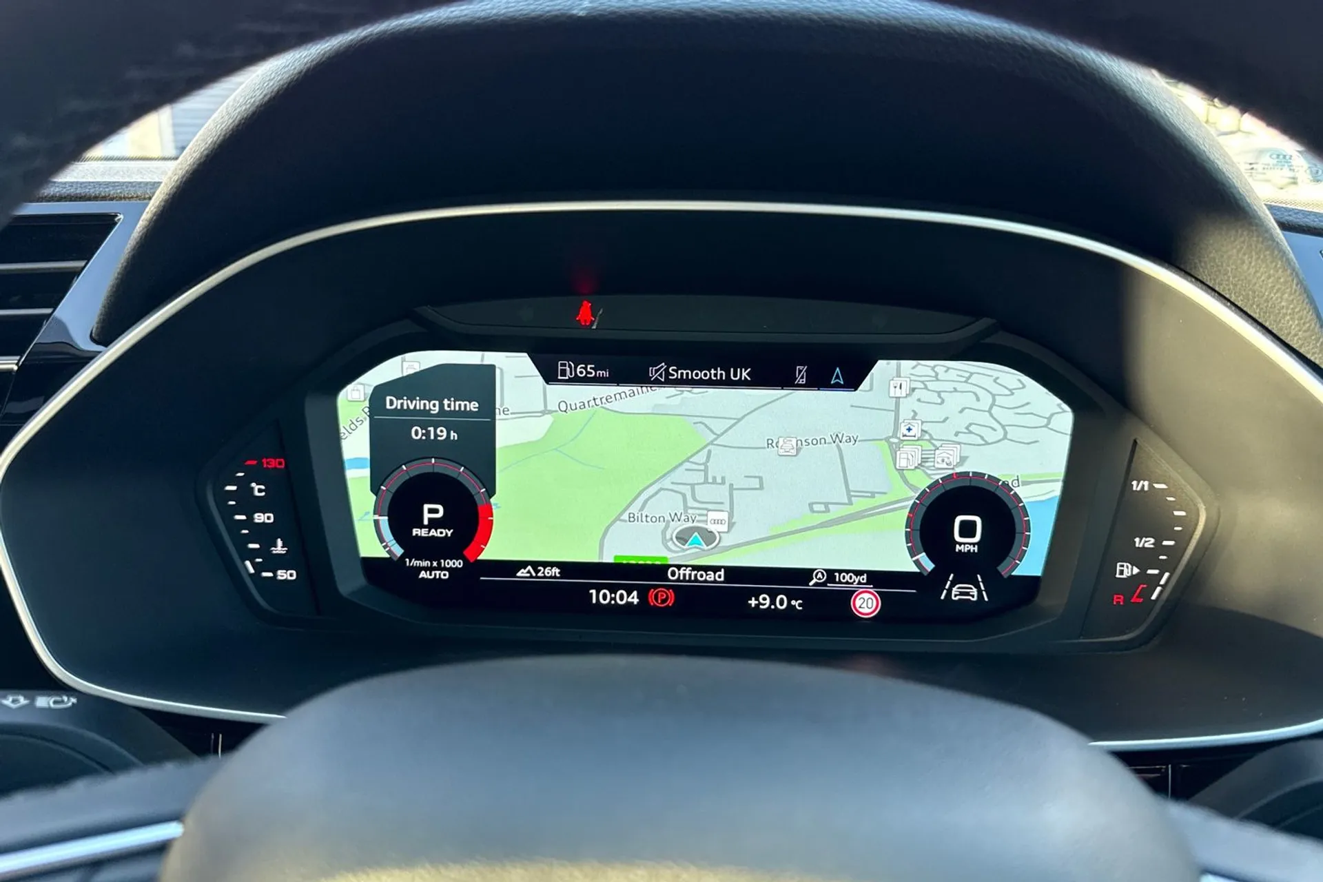 Audi Q3 thumbnail image number 10