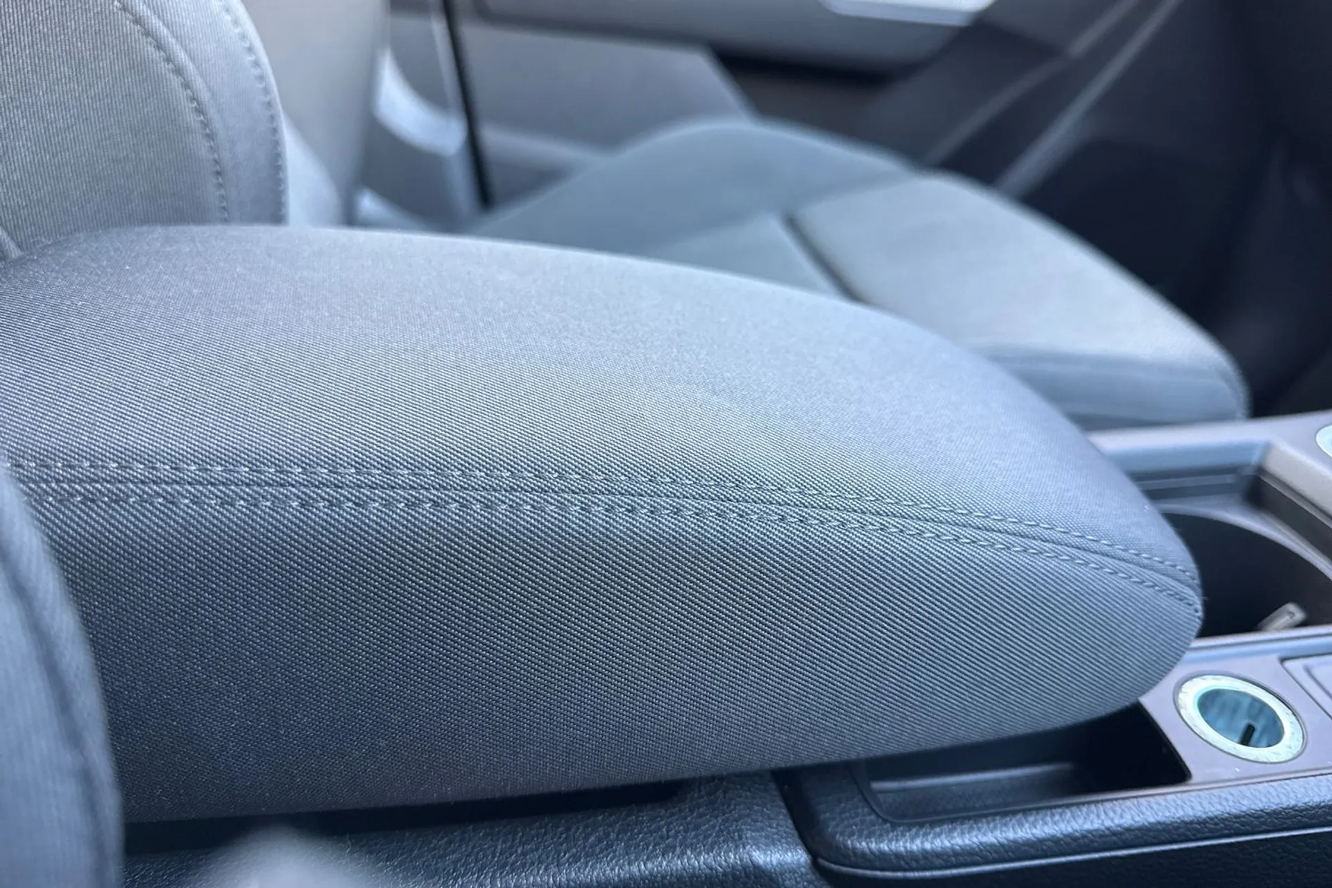 Audi Q3 thumbnail image number 50