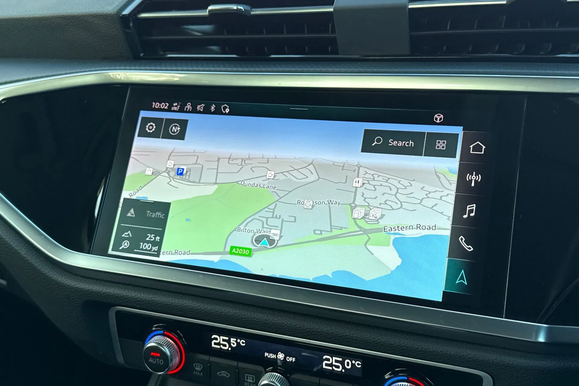 Audi Q3 thumbnail image number 4