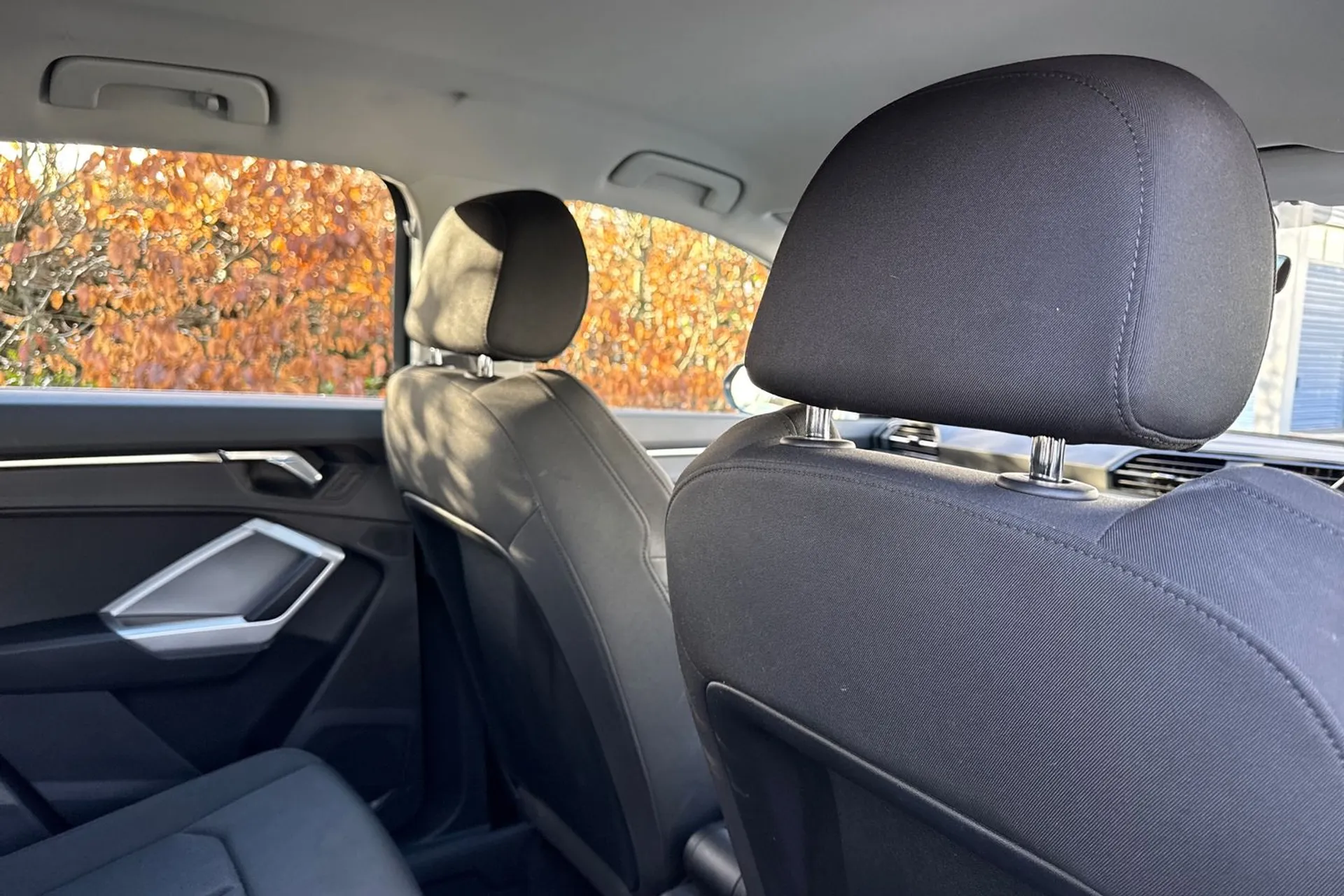 Audi Q3 thumbnail image number 42