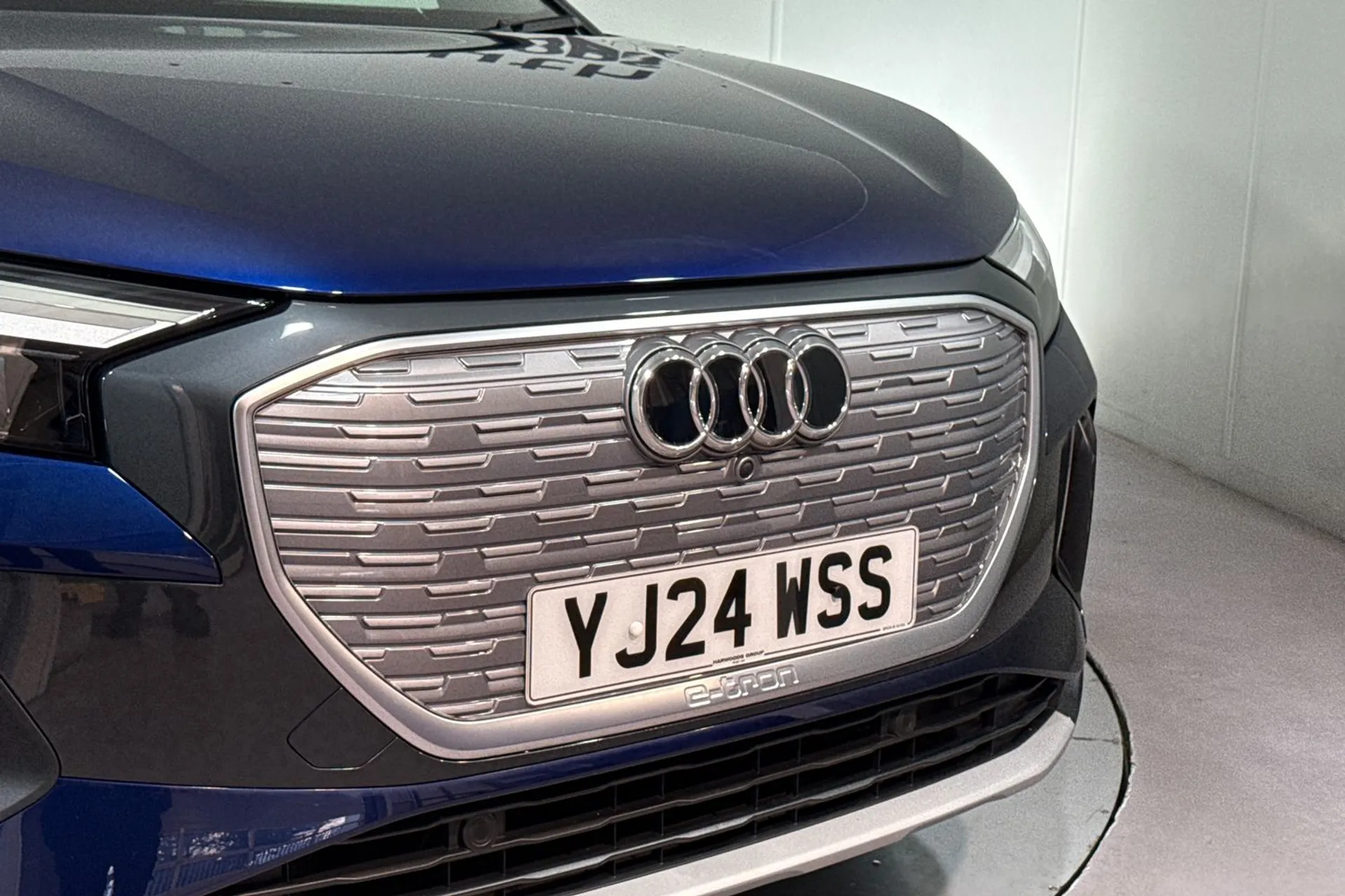 Audi Q4 thumbnail image number 26