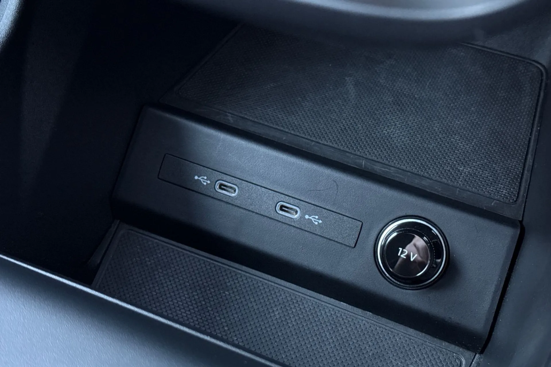 Audi Q4 thumbnail image number 42