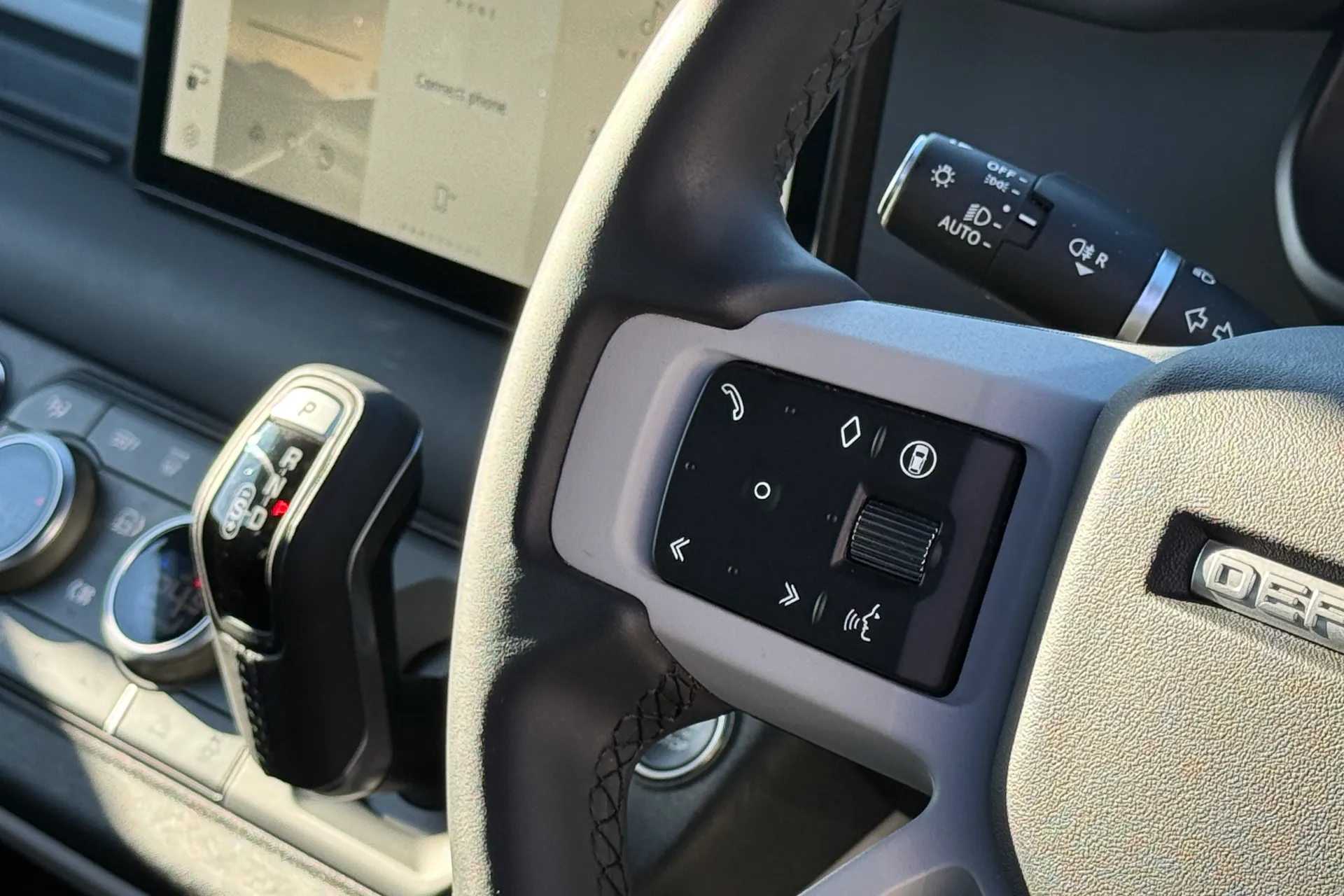 LAND ROVER DEFENDER thumbnail image number 41