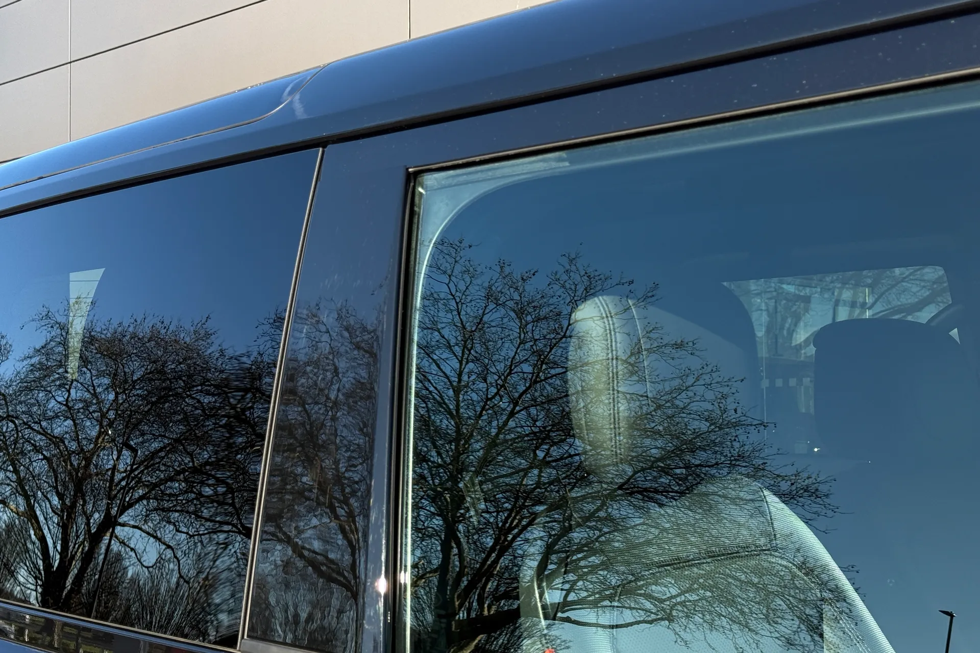 LAND ROVER DEFENDER thumbnail image number 28