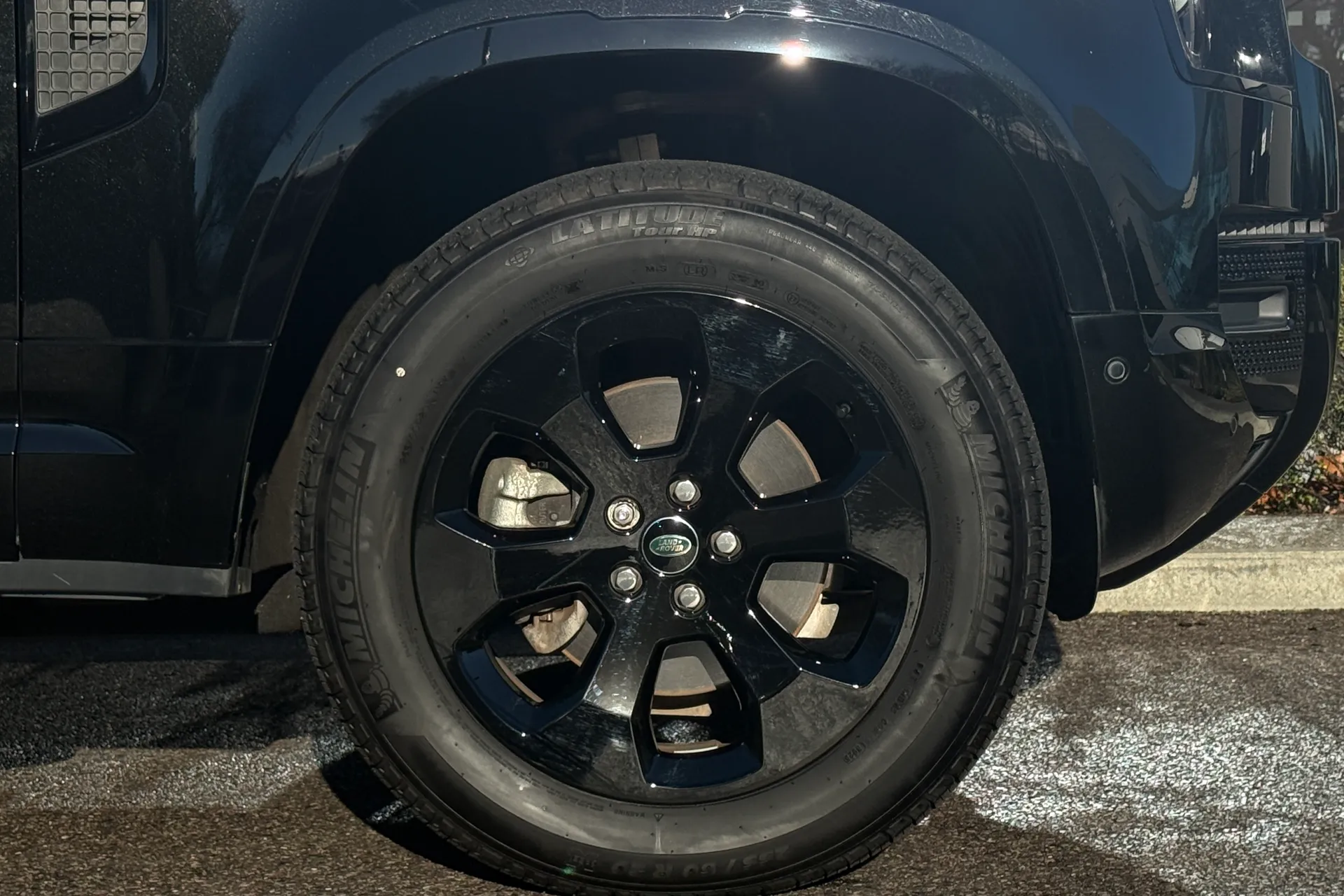 LAND ROVER DEFENDER thumbnail image number 26