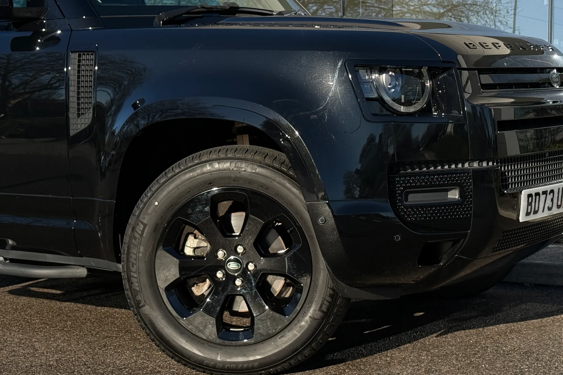 LAND ROVER DEFENDER thumbnail image number 12