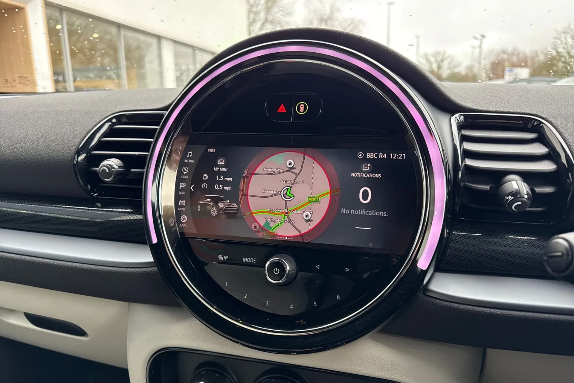 MINI CLUBMAN thumbnail image number 38