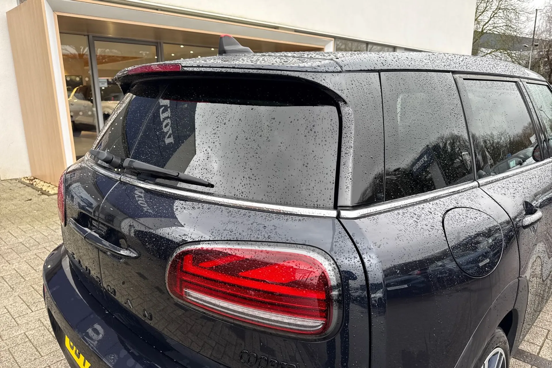 MINI CLUBMAN thumbnail image number 16