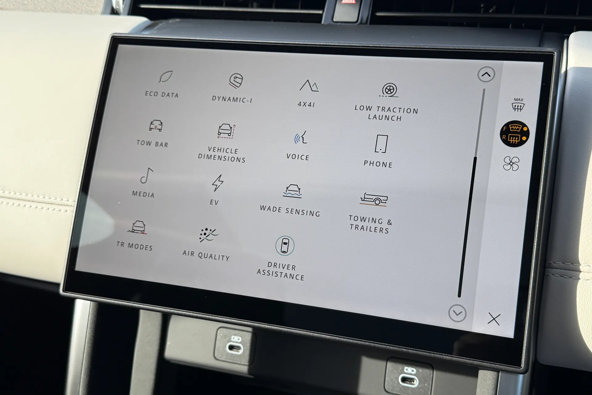 LAND ROVER DISCOVERY SPORT thumbnail image number 27