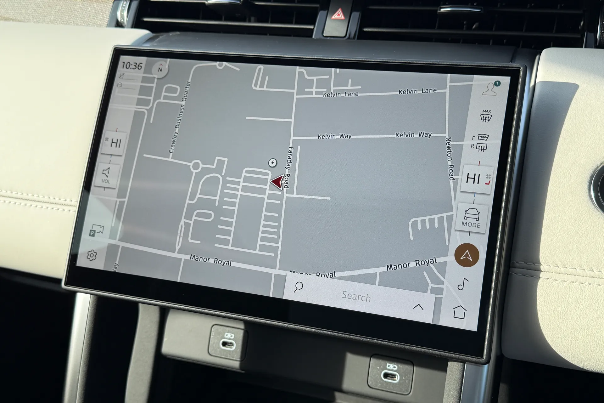LAND ROVER DISCOVERY SPORT thumbnail image number 6