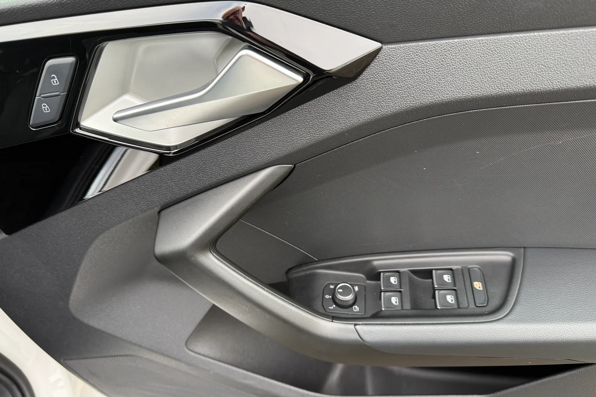 Audi A1 thumbnail image number 40