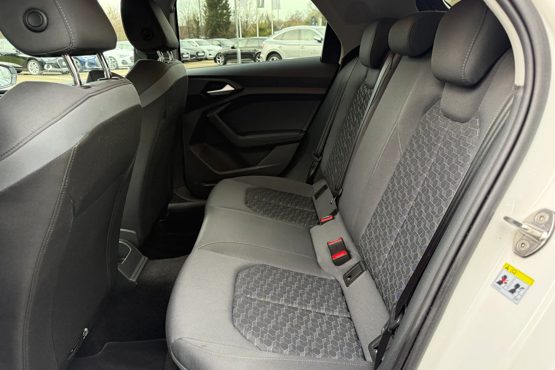 Audi A1 thumbnail image number 21