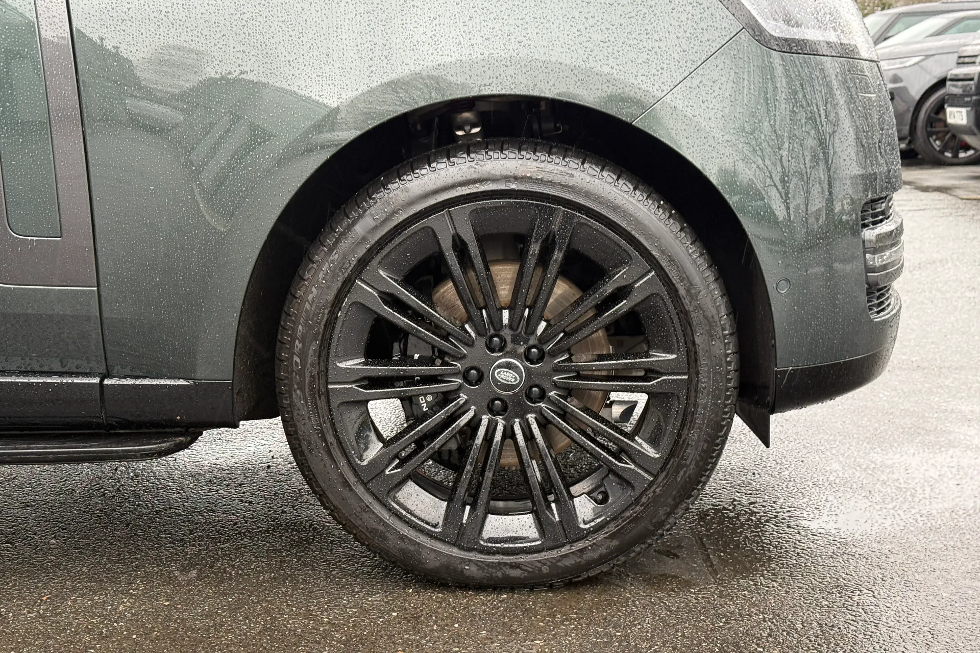 LAND ROVER RANGE ROVER thumbnail image number 23