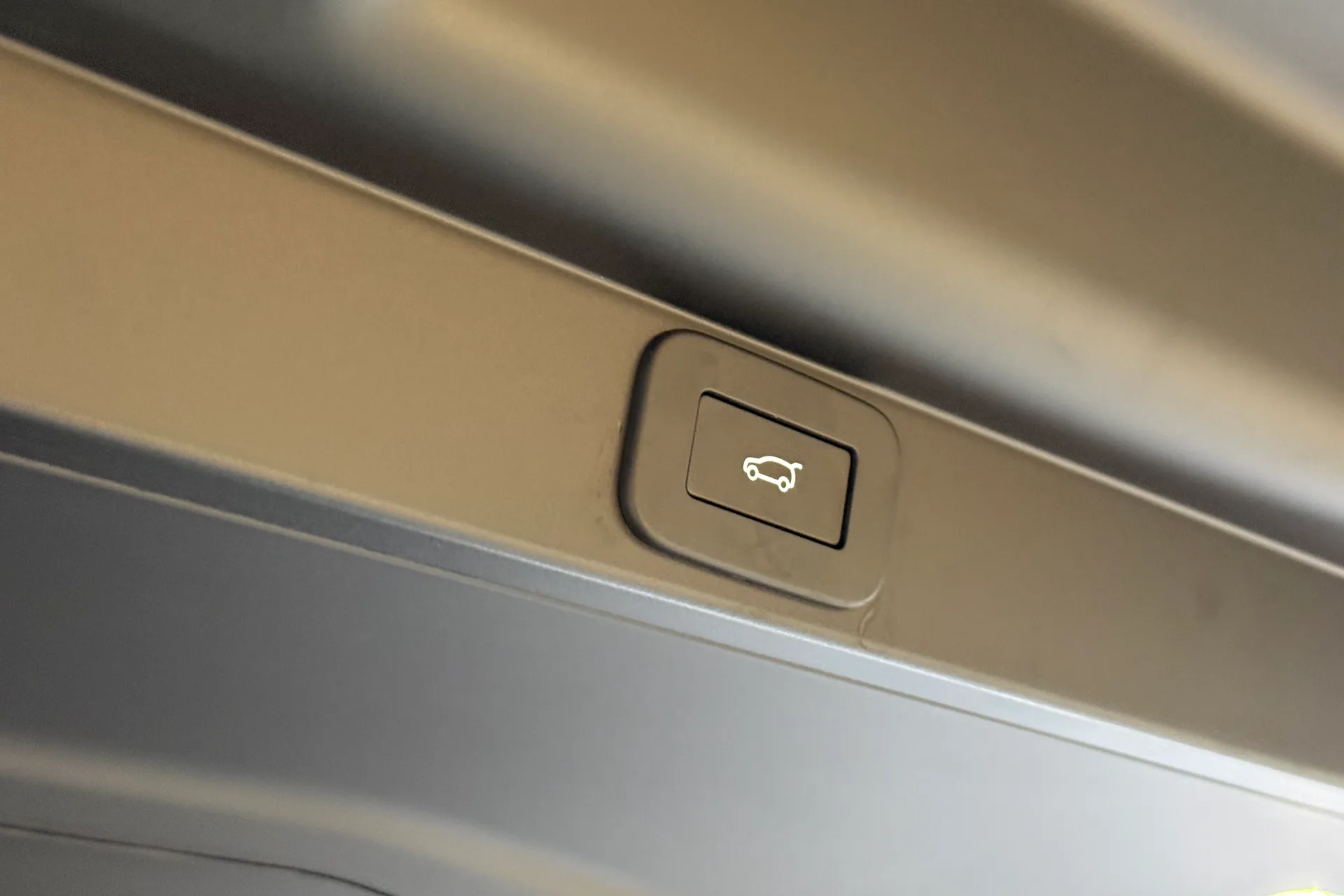 LAND ROVER RANGE ROVER thumbnail image number 39