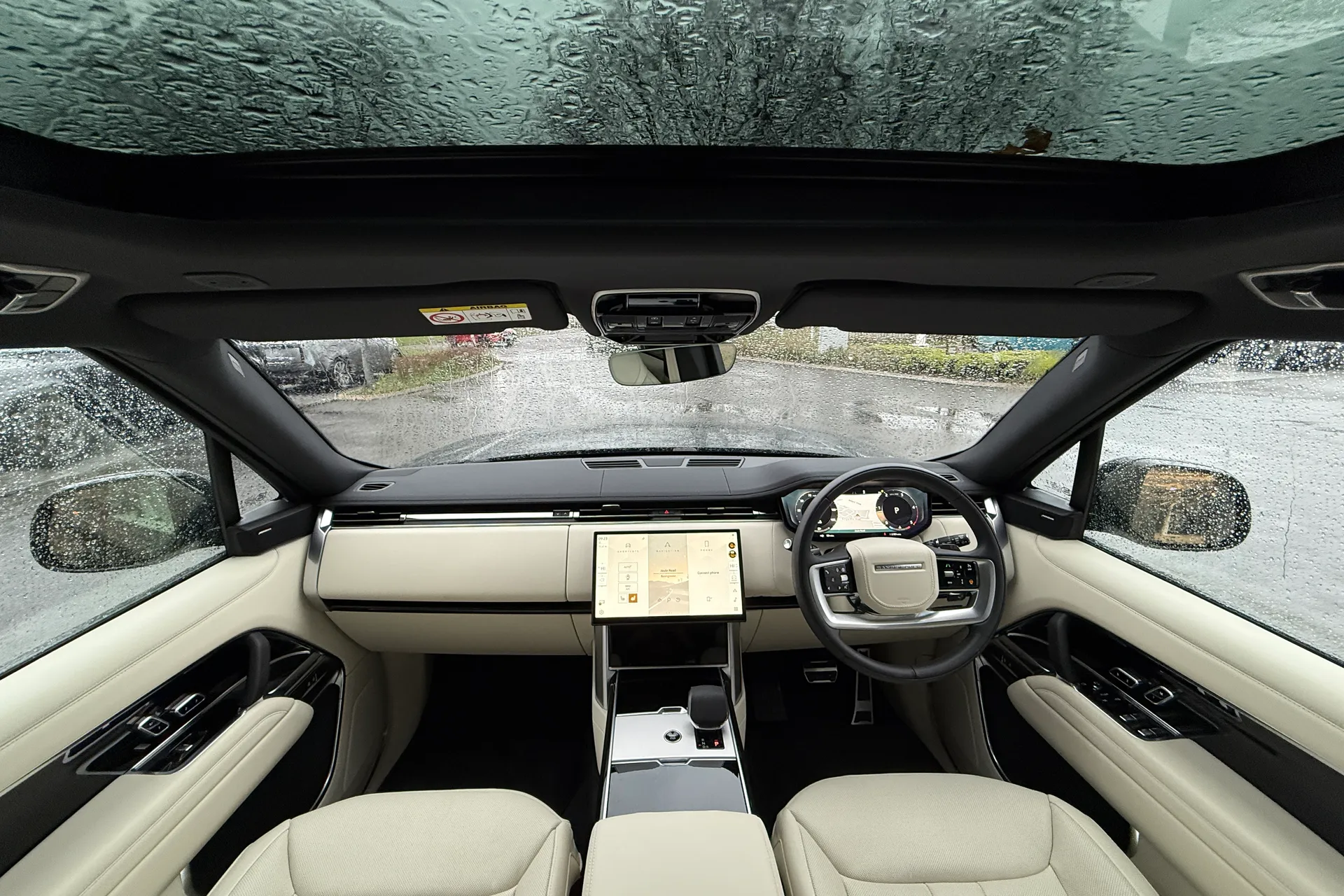 LAND ROVER RANGE ROVER thumbnail image number 3