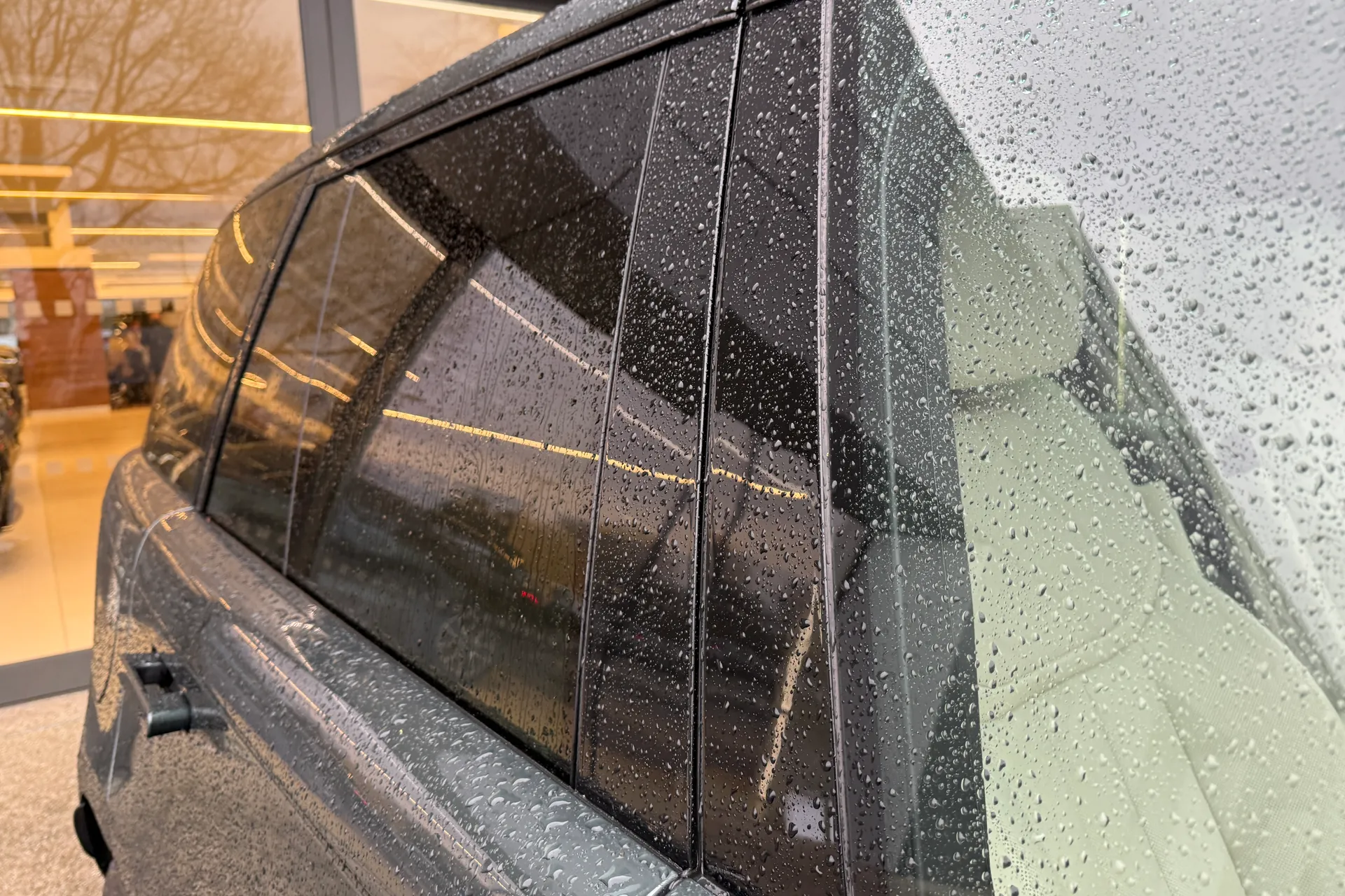 LAND ROVER RANGE ROVER thumbnail image number 25