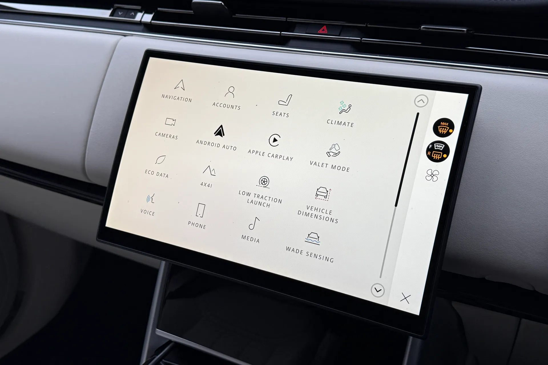 LAND ROVER RANGE ROVER thumbnail image number 44