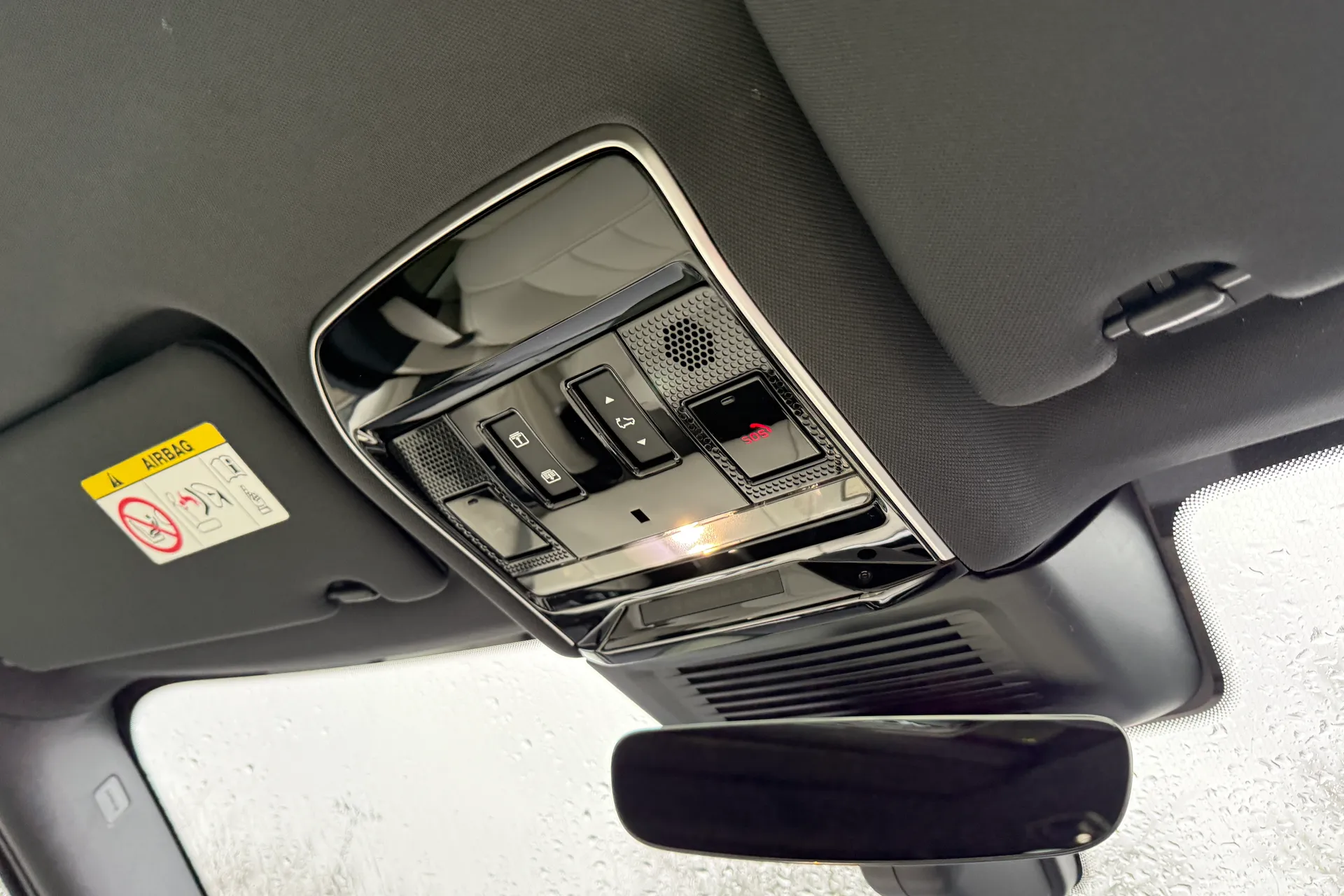 LAND ROVER RANGE ROVER thumbnail image number 50