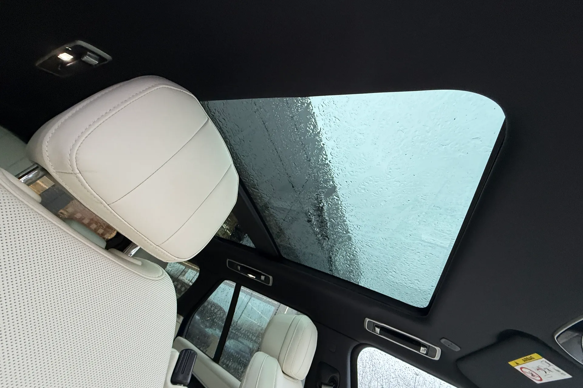 LAND ROVER RANGE ROVER thumbnail image number 35