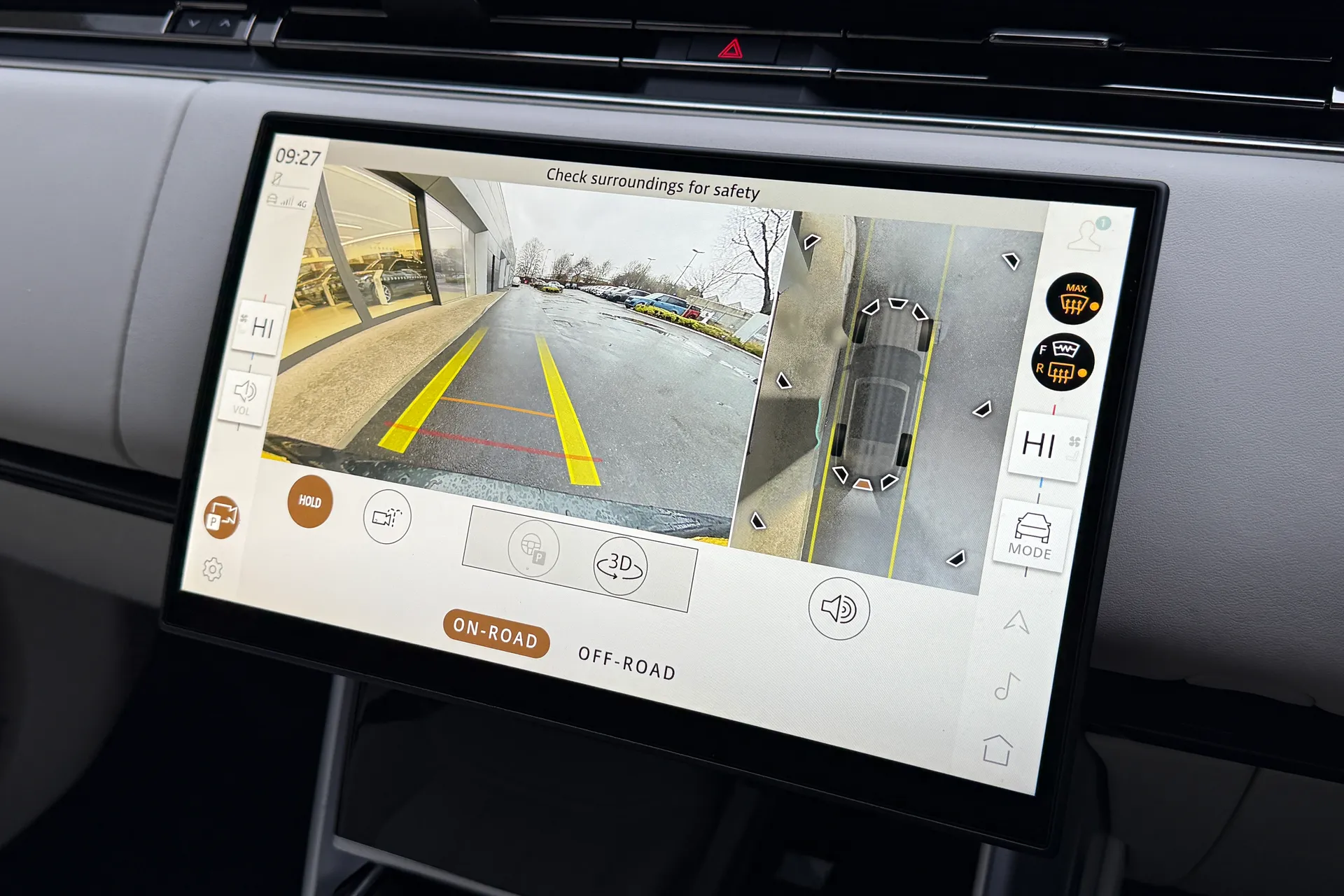 LAND ROVER RANGE ROVER thumbnail image number 4