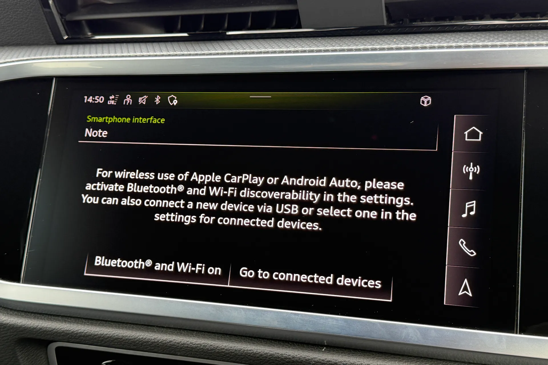 Audi Q3 thumbnail image number 10