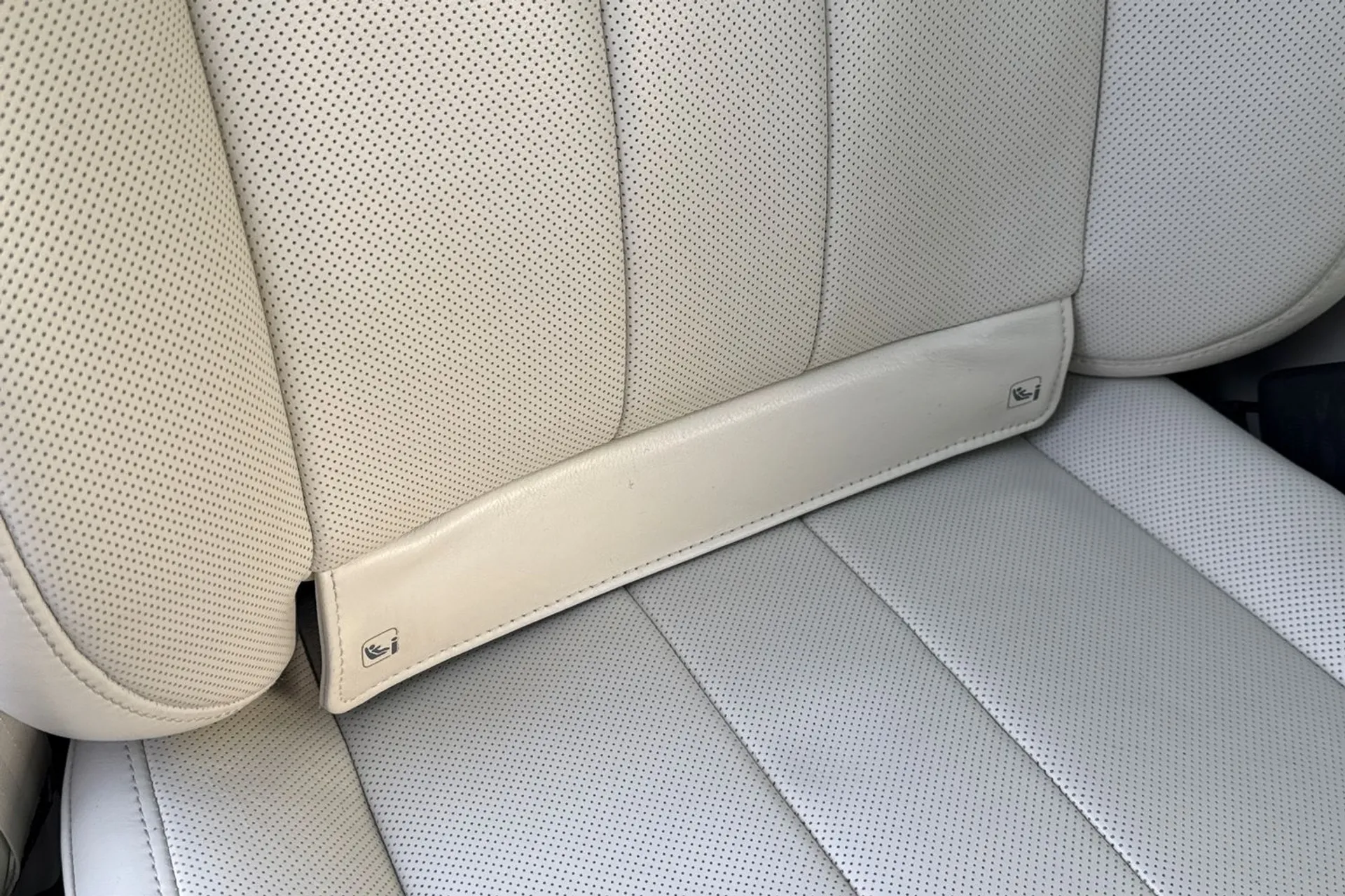 LAND ROVER RANGE ROVER thumbnail image number 54