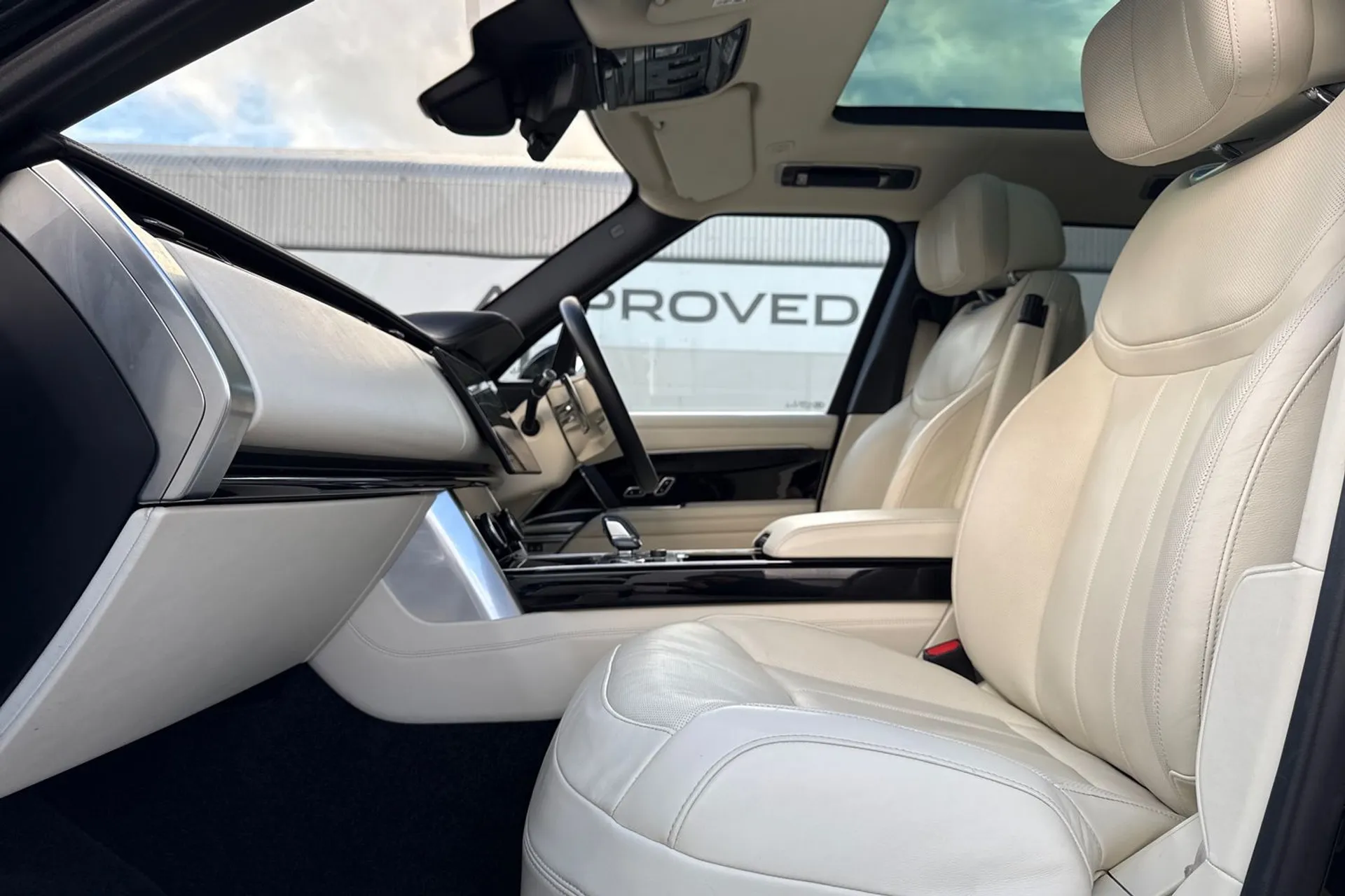 LAND ROVER RANGE ROVER thumbnail image number 58