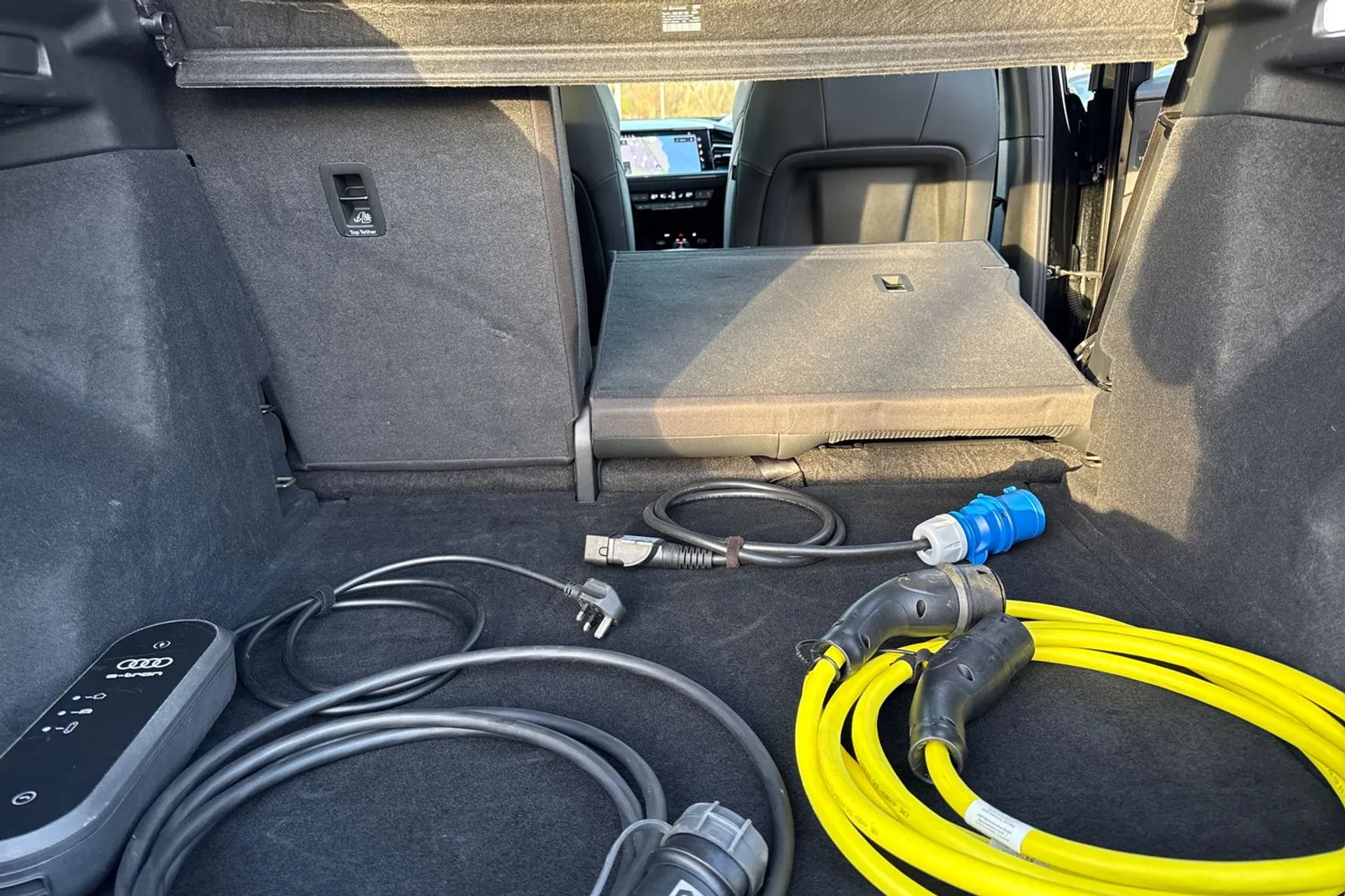 Audi Q4 thumbnail image number 35