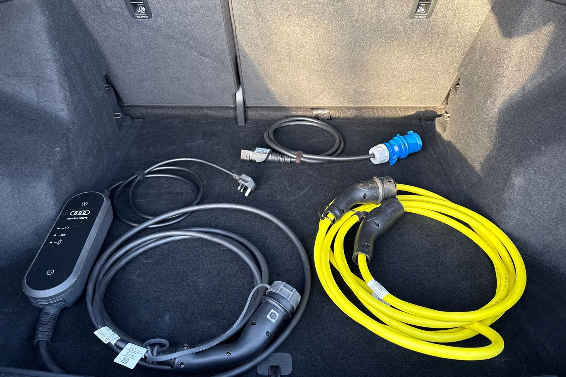 Audi Q4 thumbnail image number 33