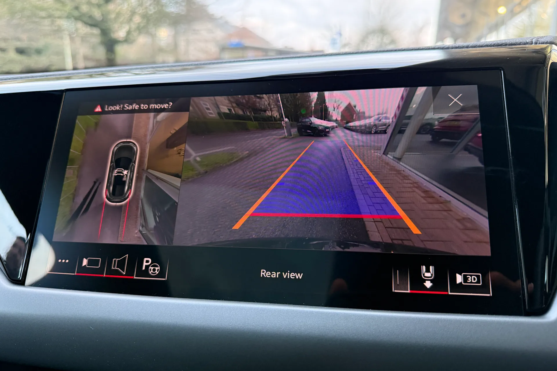 Audi e-tron GT thumbnail image number 5