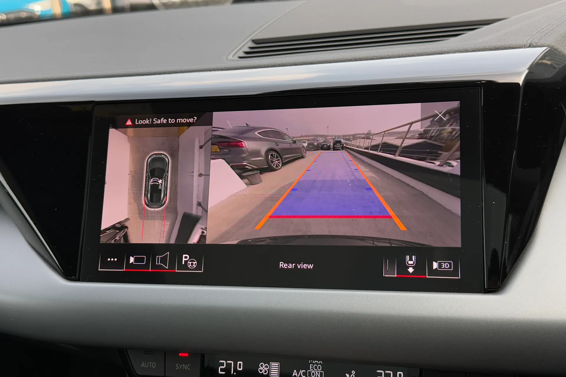 Audi e-tron GT thumbnail image number 5