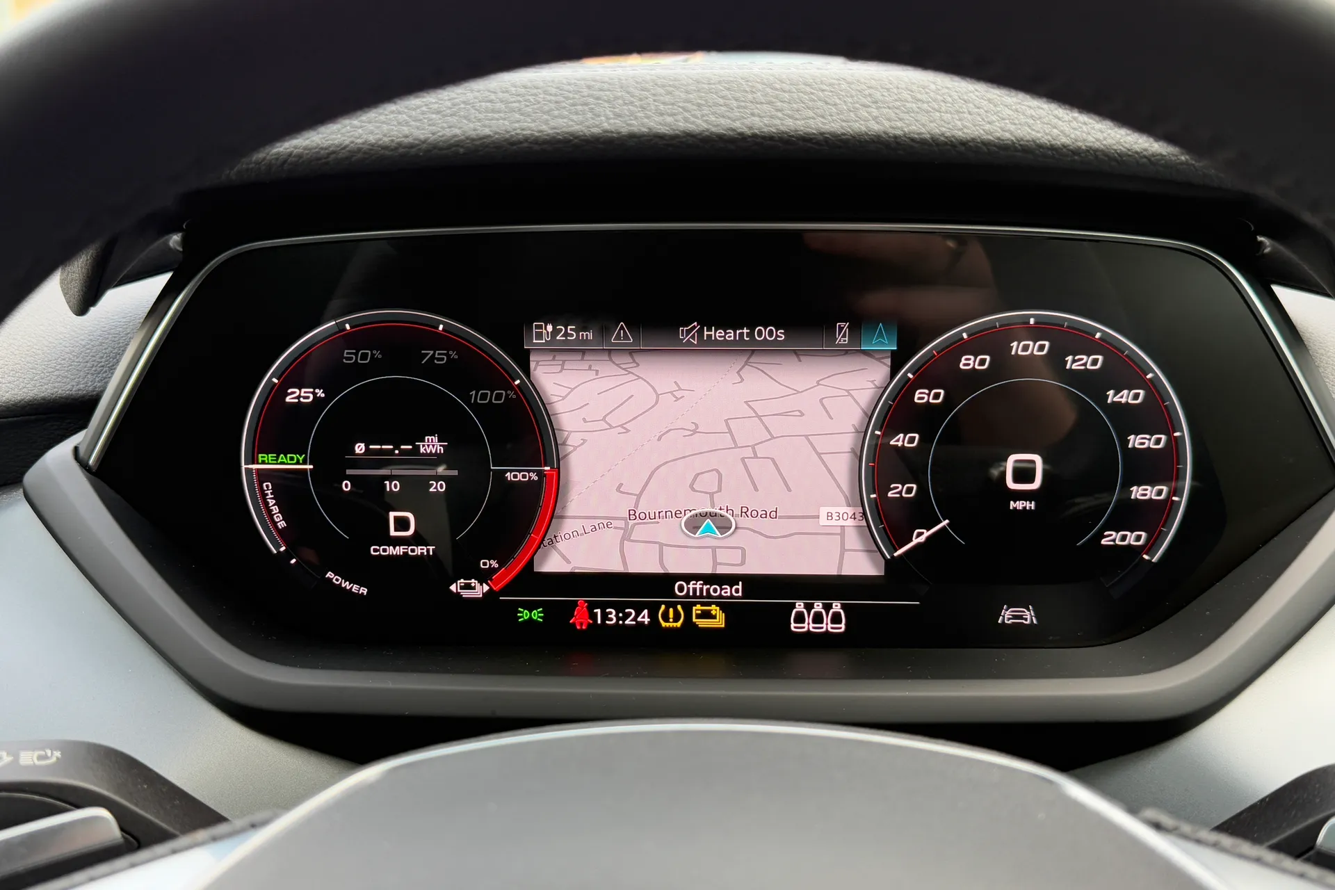 Audi e-tron GT thumbnail image number 8