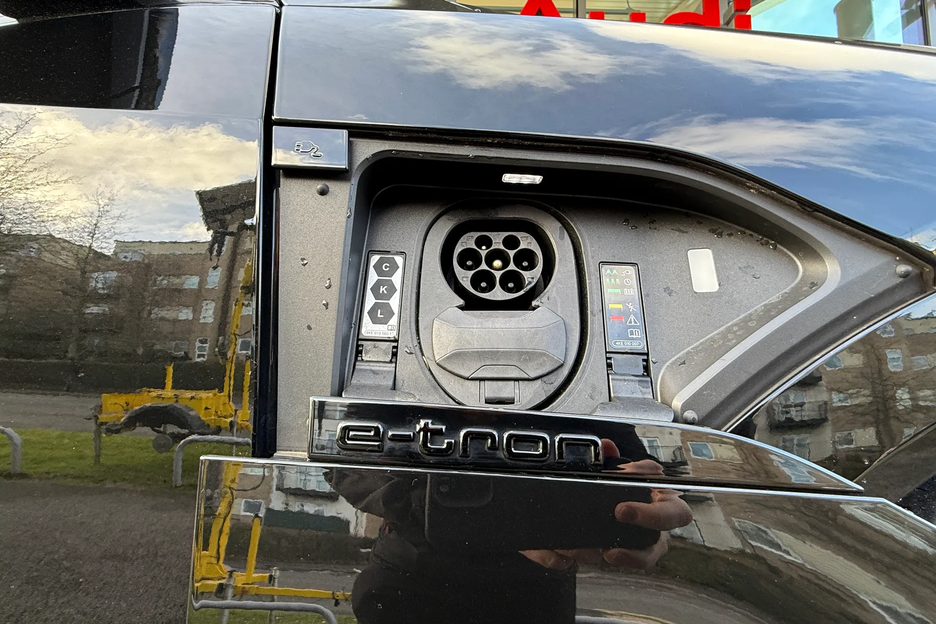 Audi Q8 thumbnail image number 79