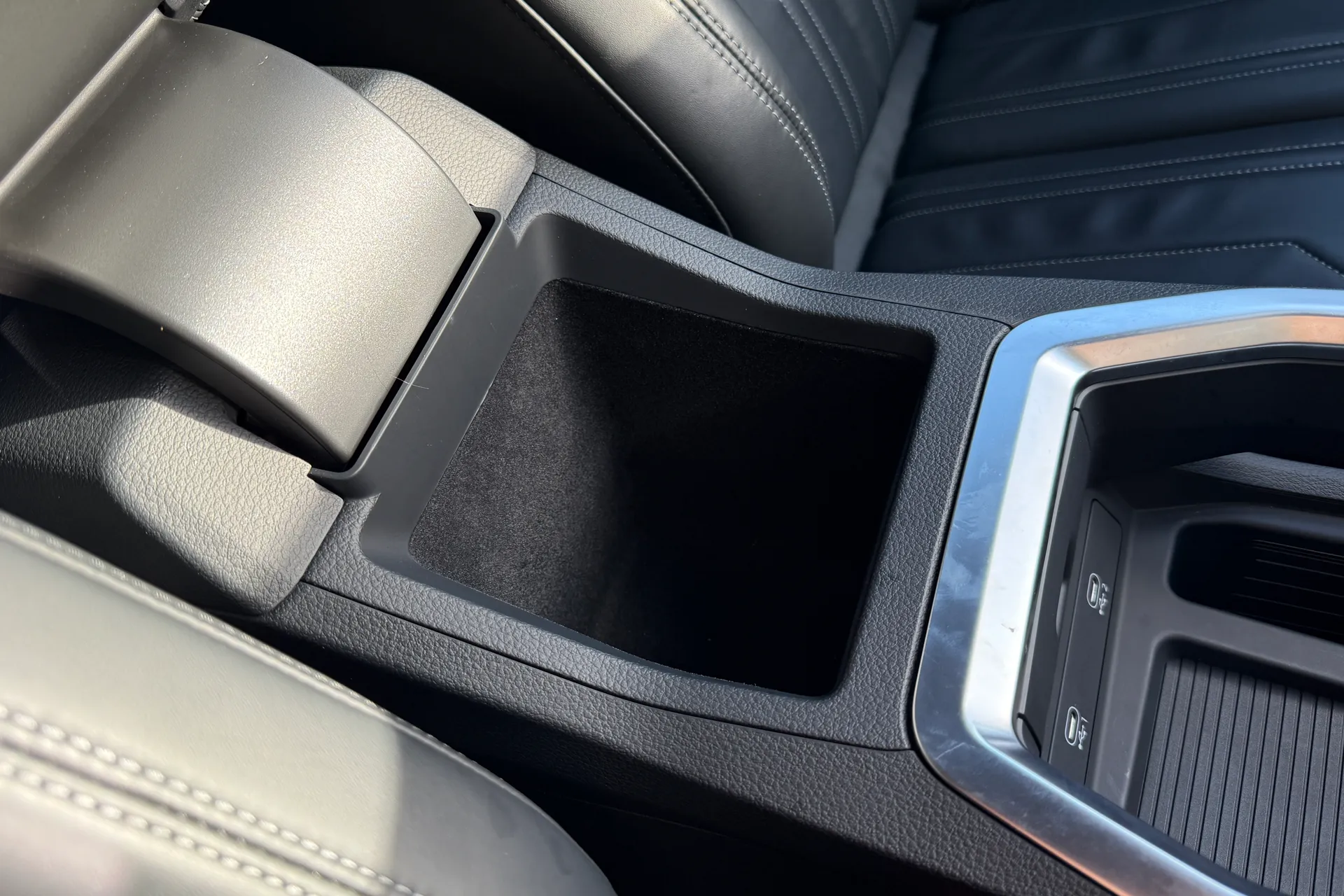 Audi Q8 thumbnail image number 36