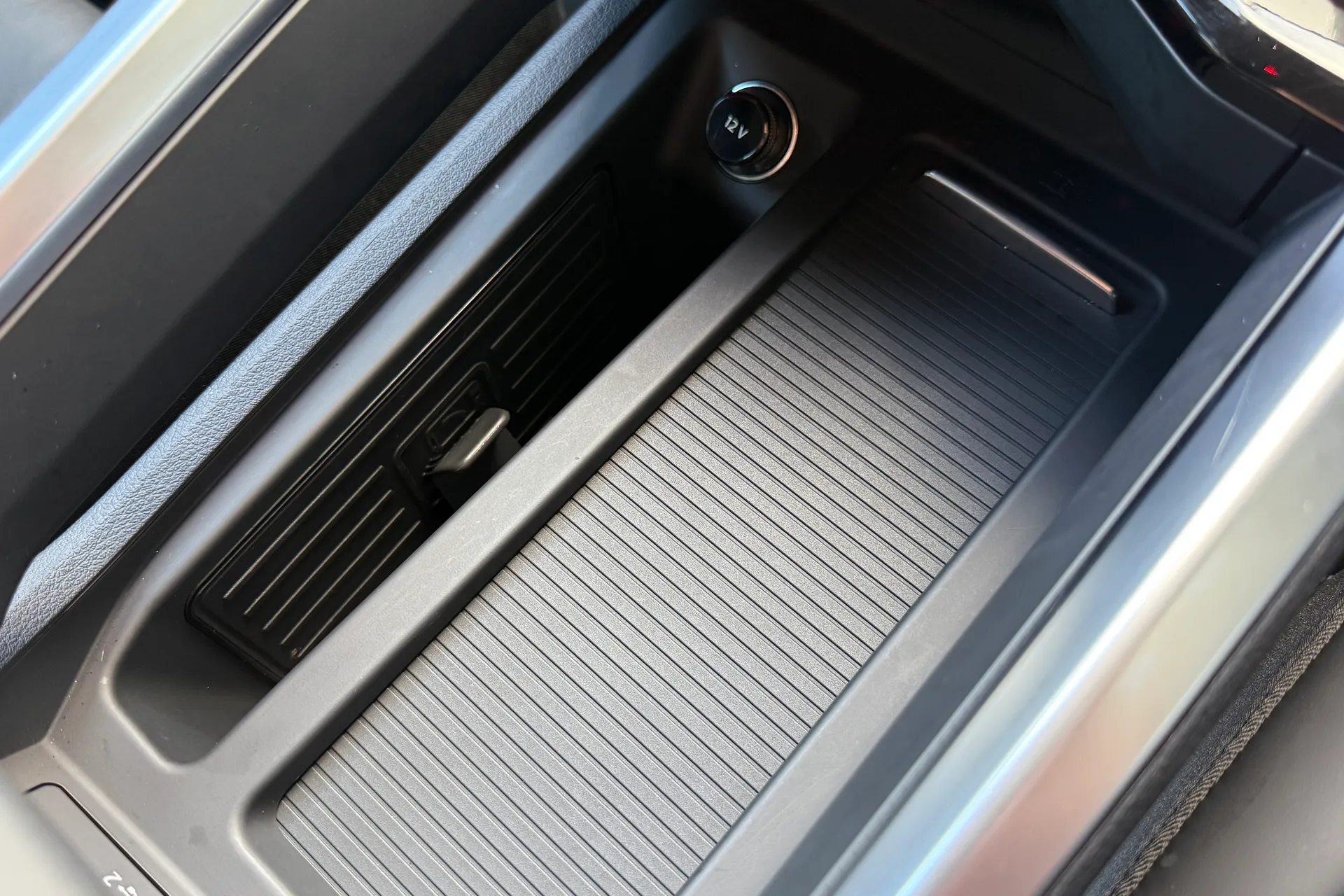 Audi Q8 thumbnail image number 33