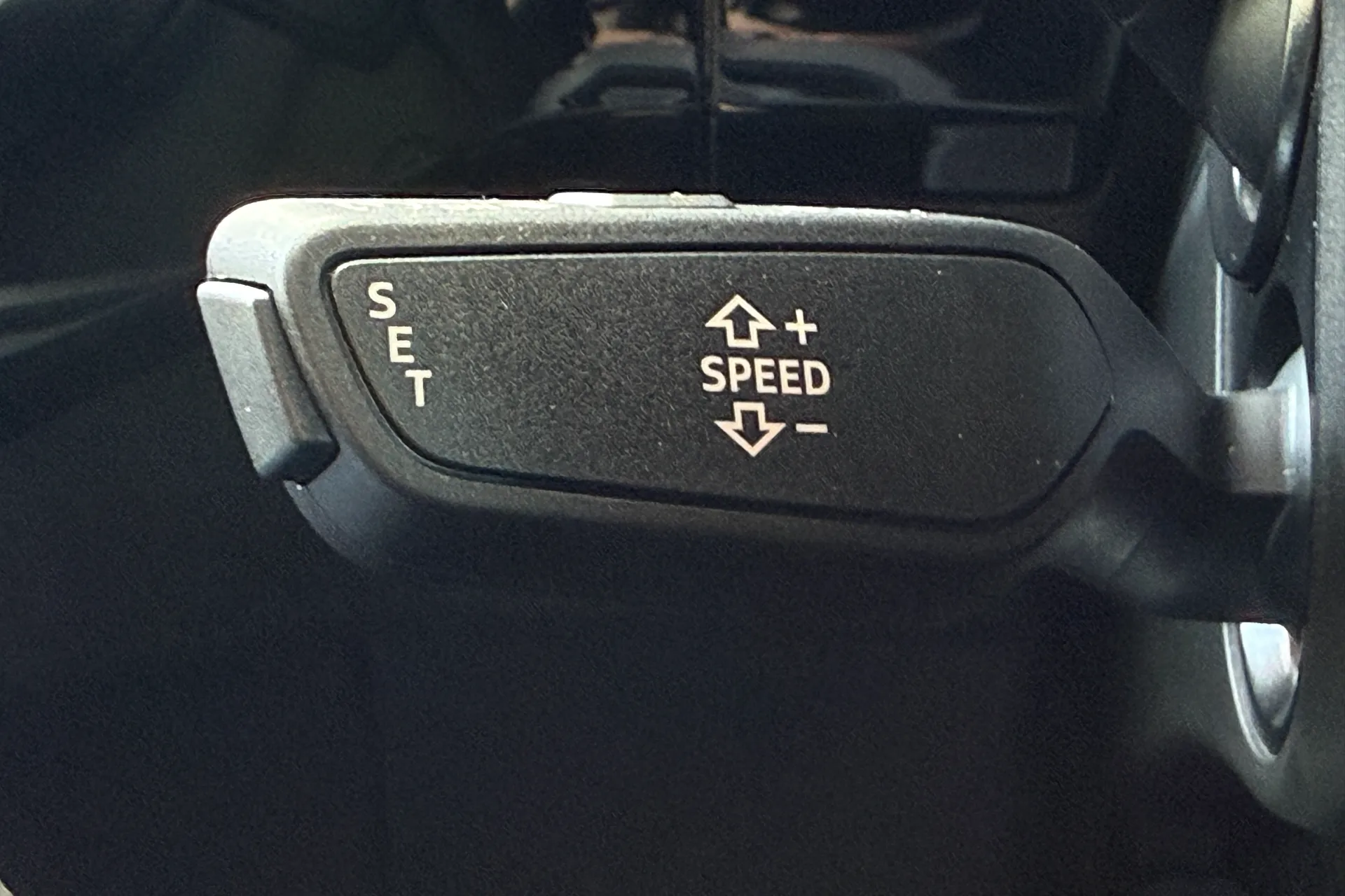 Audi Q8 thumbnail image number 47