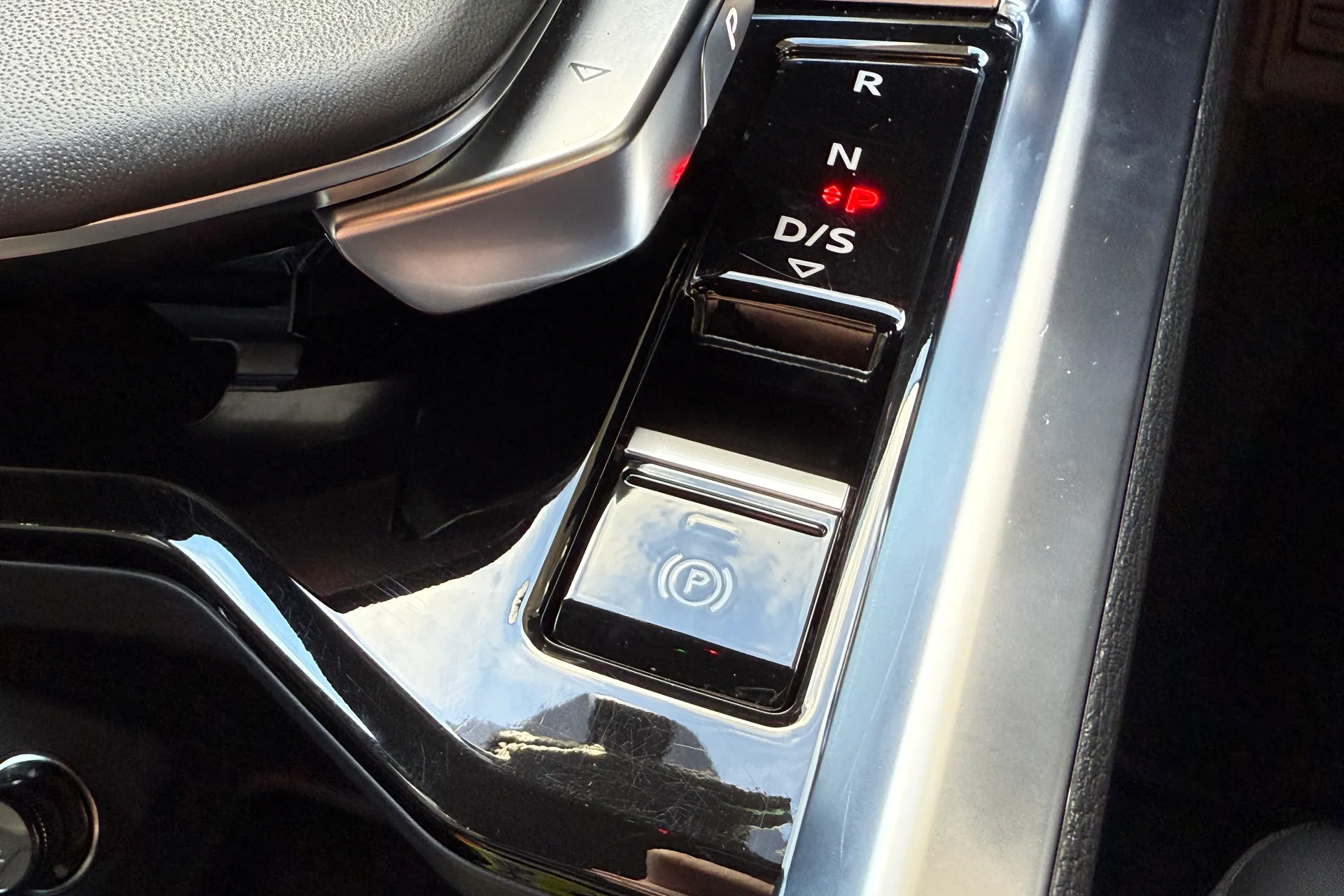 Audi Q8 thumbnail image number 29