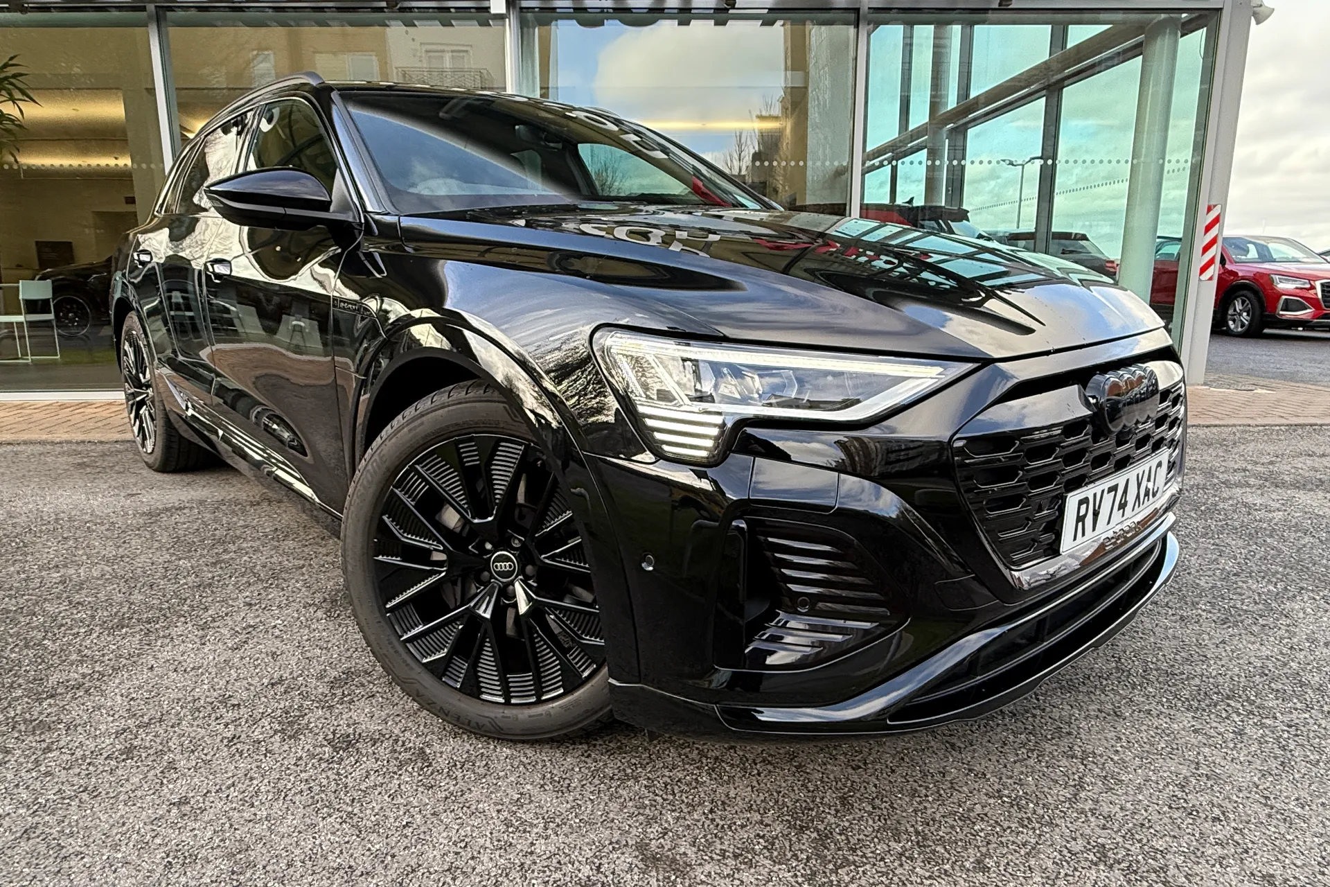 Audi Q8 thumbnail image number 83