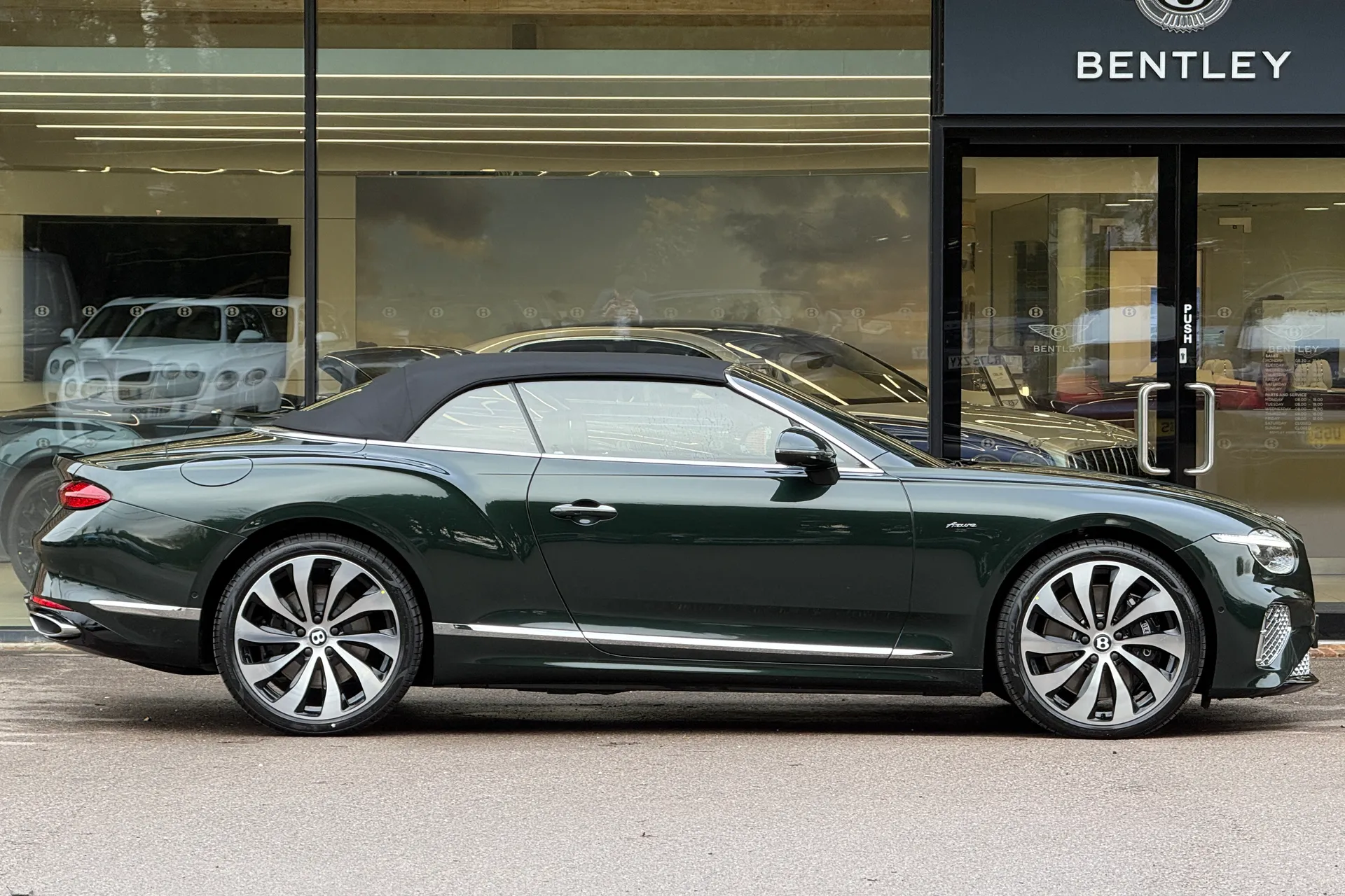 Bentley CONTINENTAL GTC thumbnail image number 41