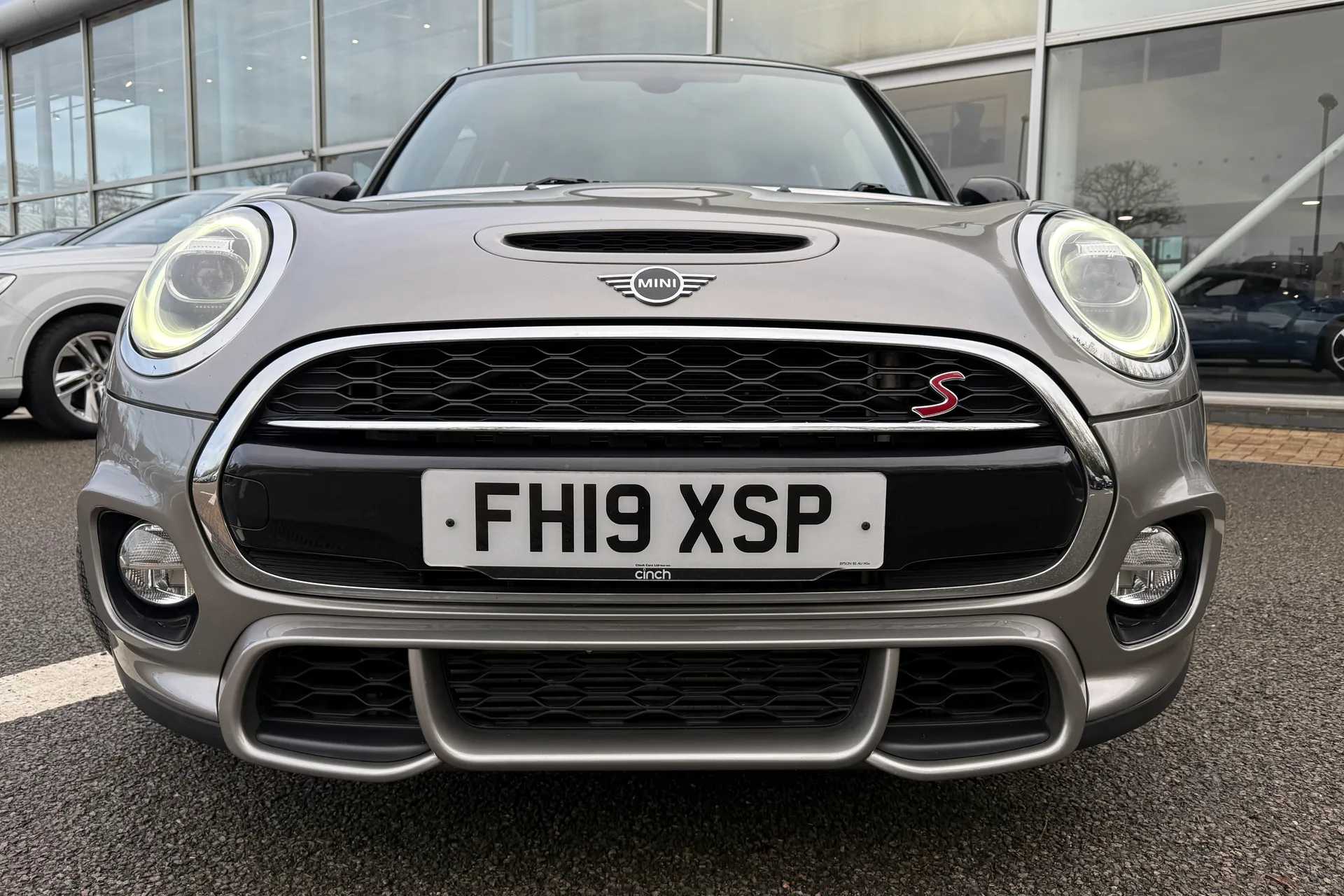 MINI HATCHBACK thumbnail image number 61