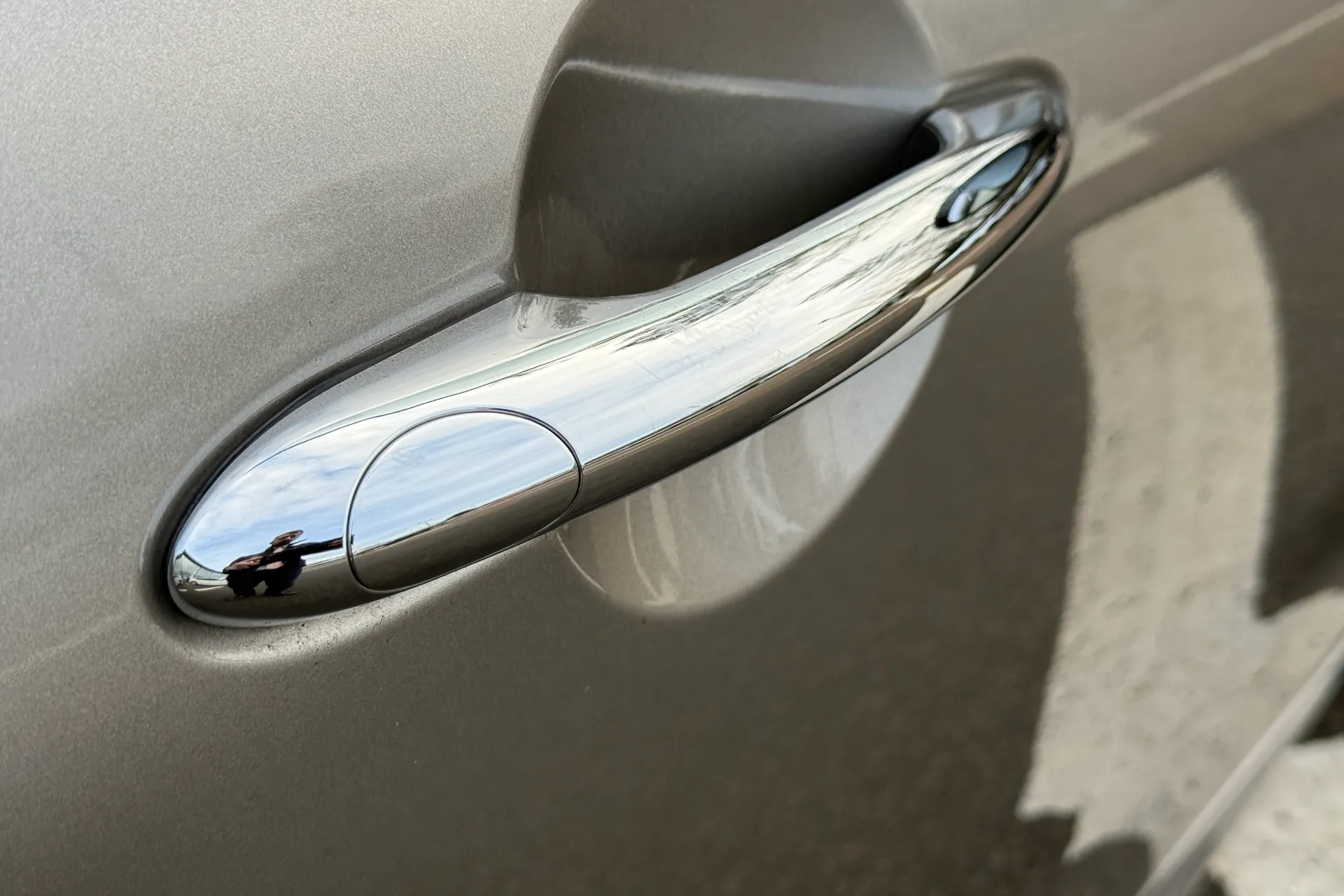 MINI HATCHBACK thumbnail image number 9