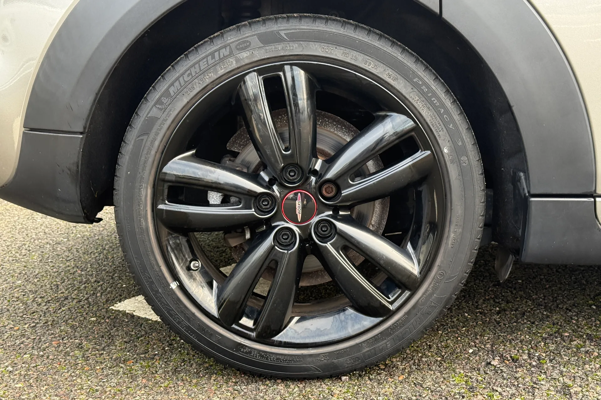 MINI HATCHBACK thumbnail image number 27