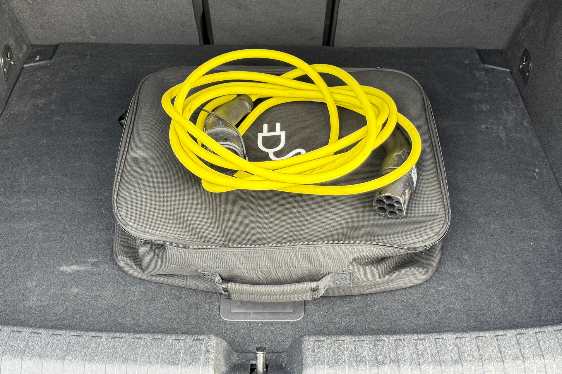 Audi A3 thumbnail image number 32