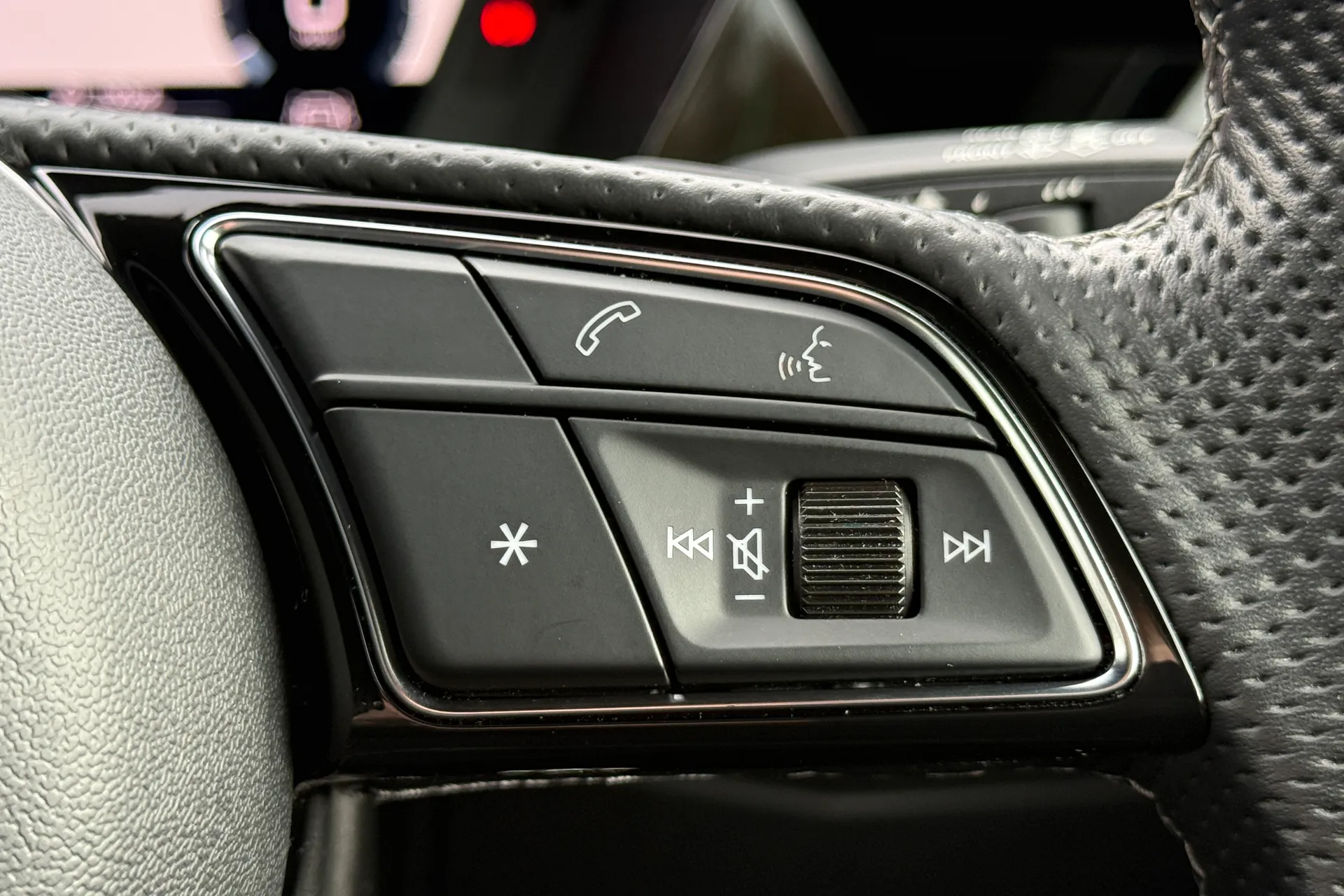 Audi A3 thumbnail image number 18