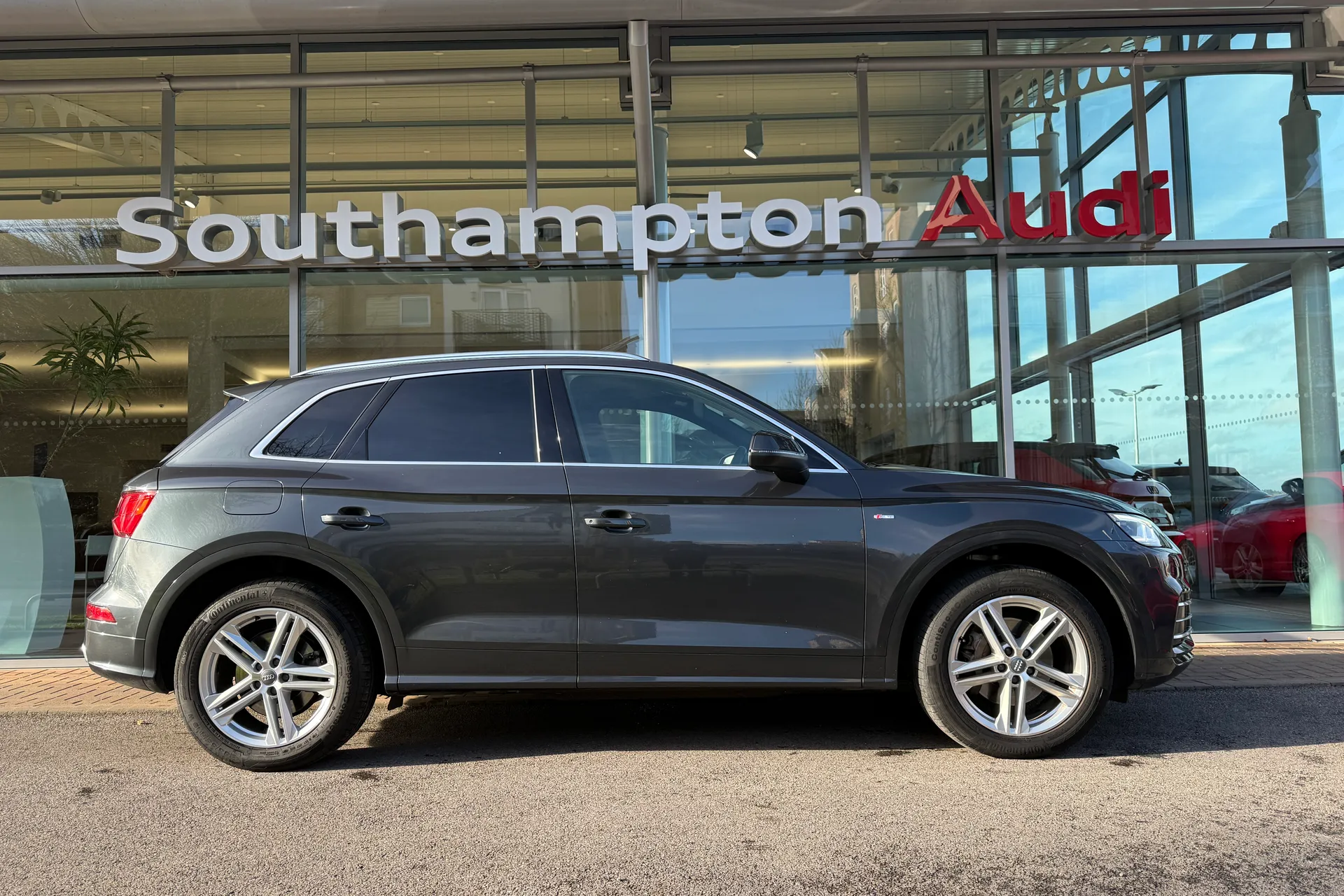 Audi Q5 thumbnail image number 71