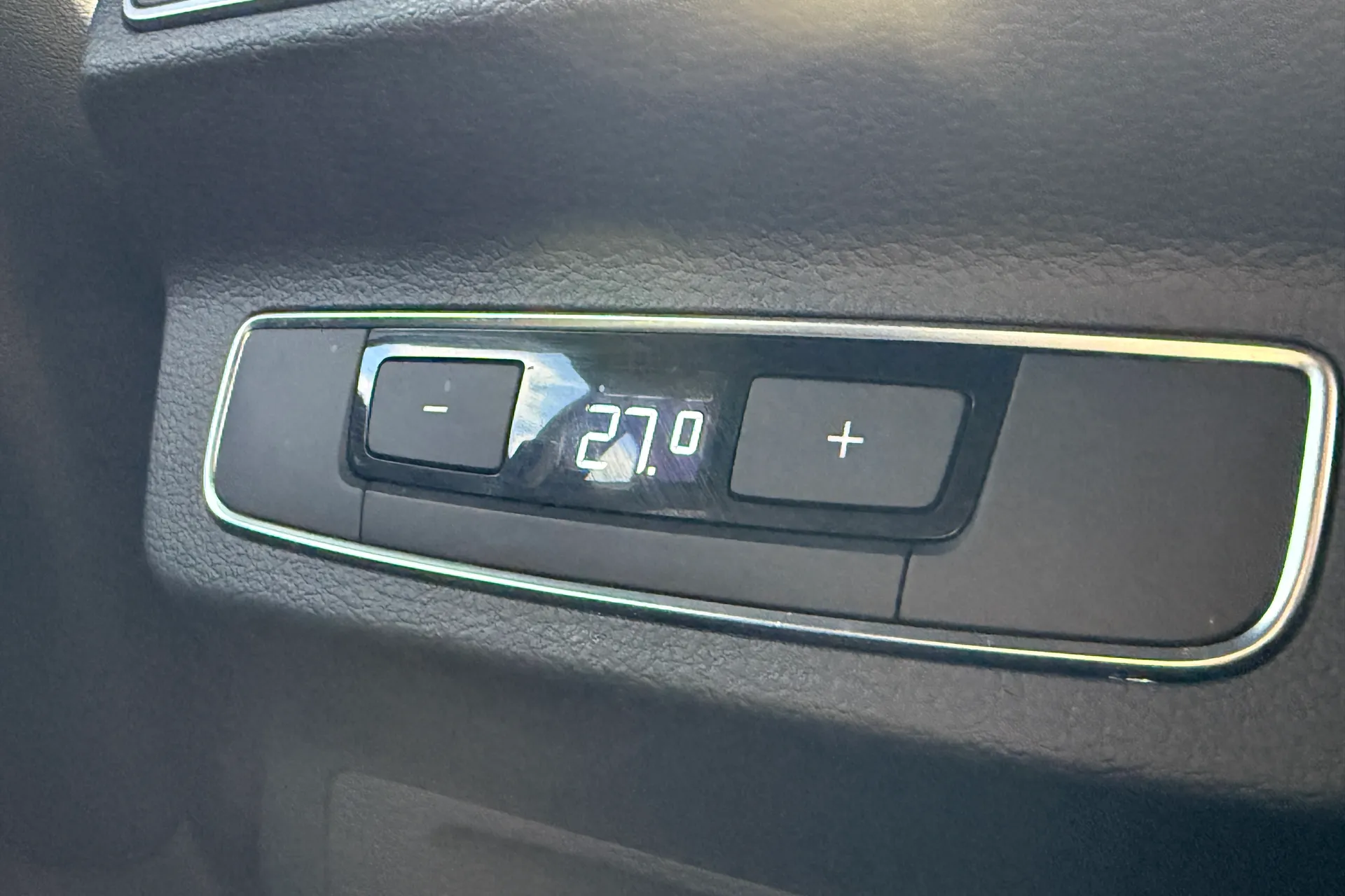 Audi Q5 thumbnail image number 47