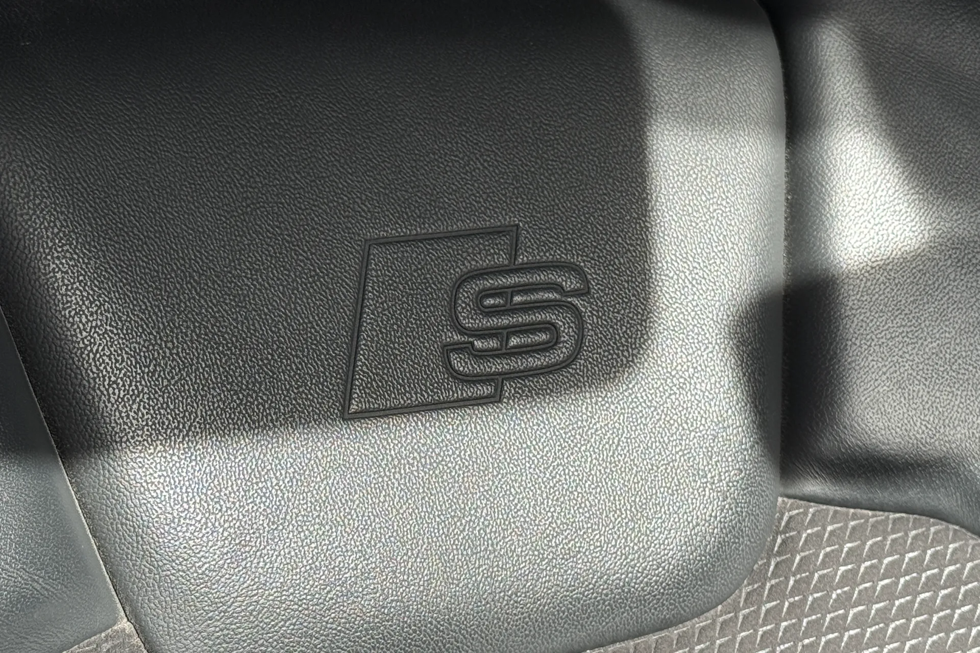 Audi Q5 thumbnail image number 65